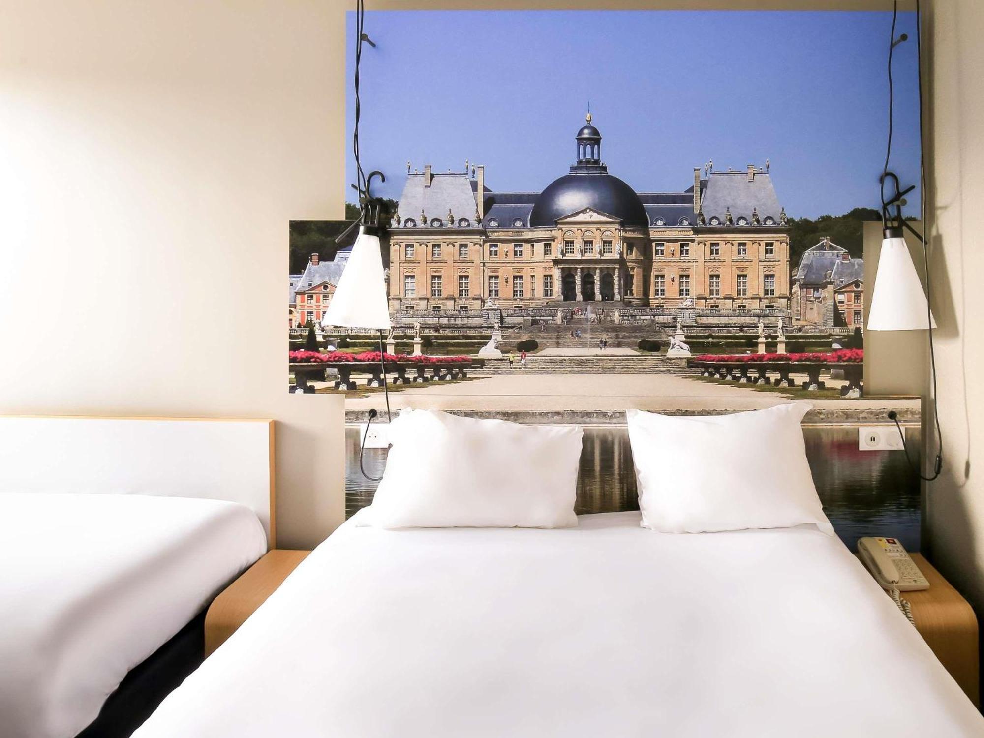 Chambre Standard avec 1 Lit Double et 1 Lit Simple
