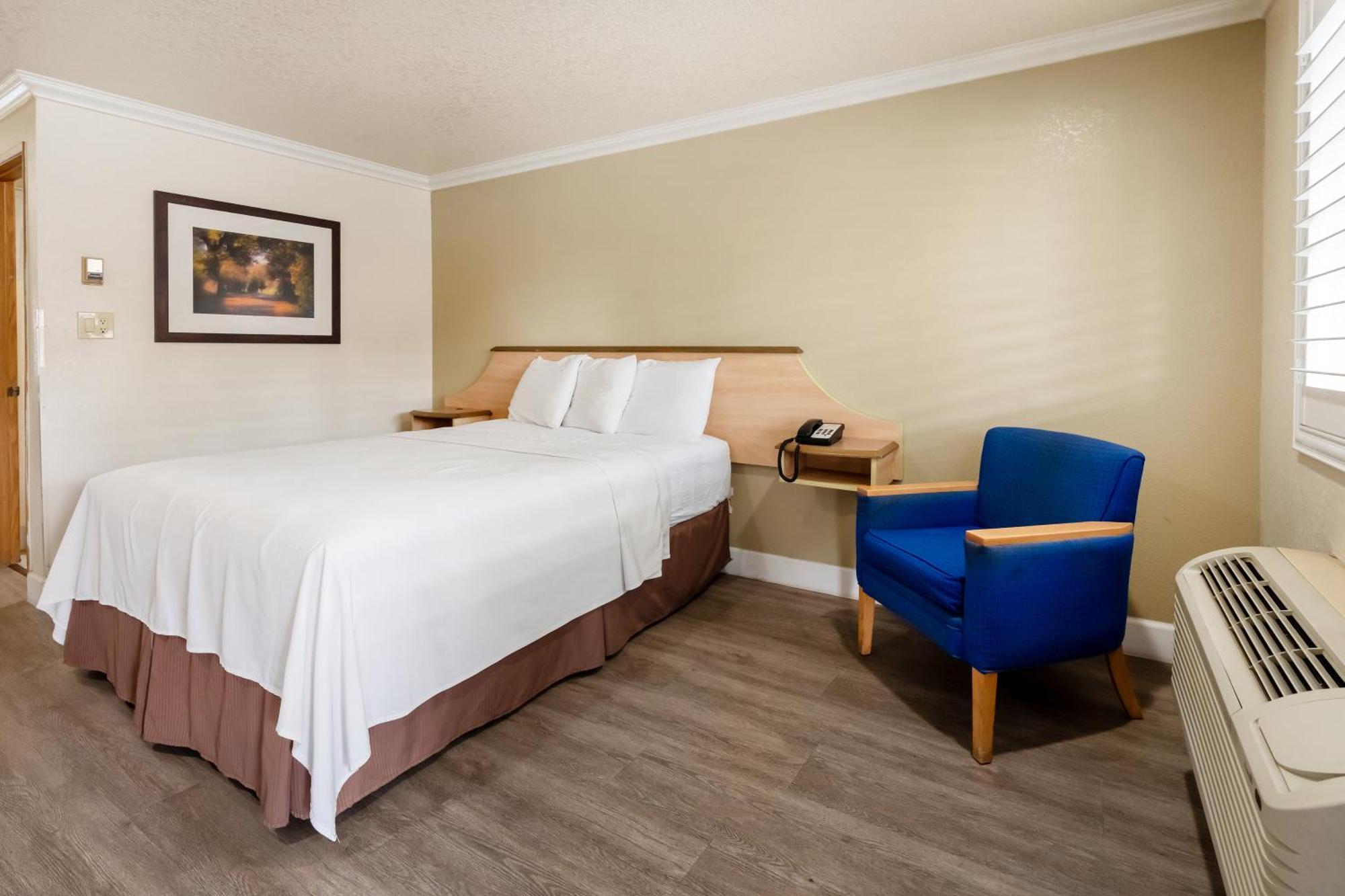 Queen Bed