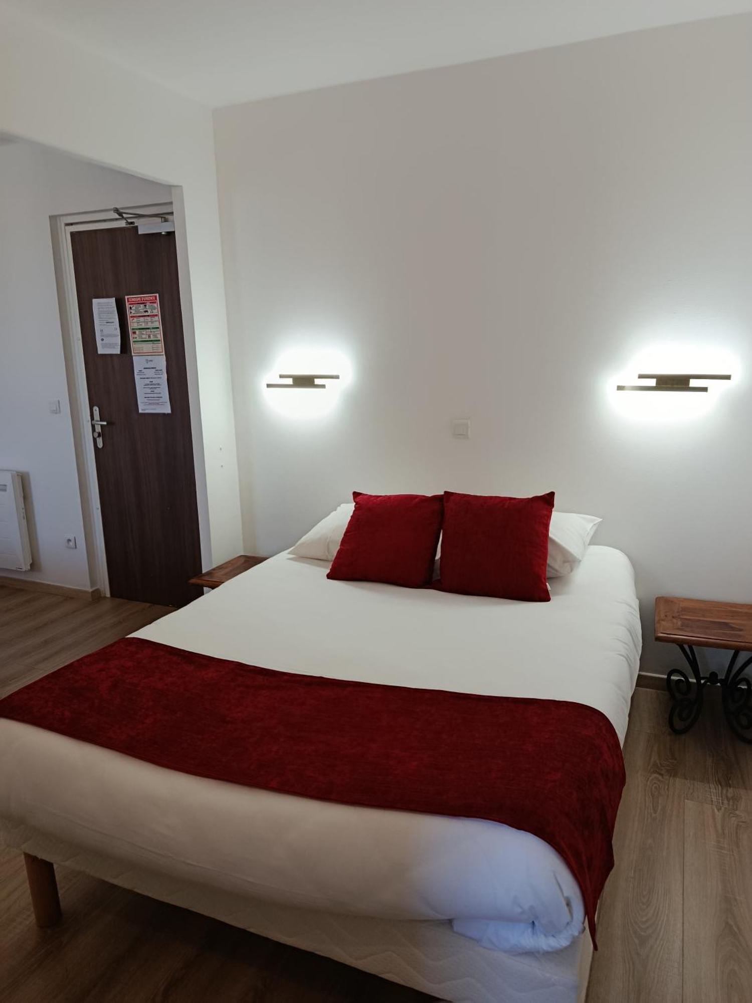 Superior Double Room,1756646233:JPEG