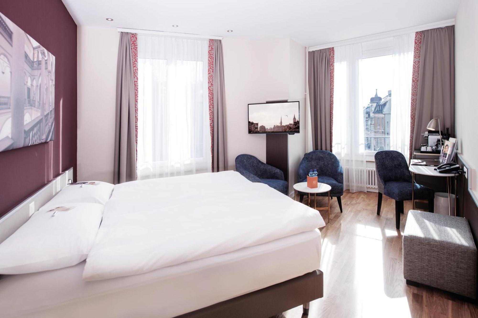 Standard Twin or King Room