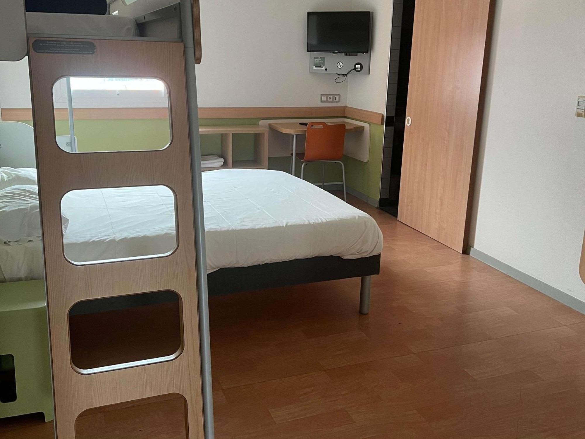 Accessible King Room,1758341981:JPEG