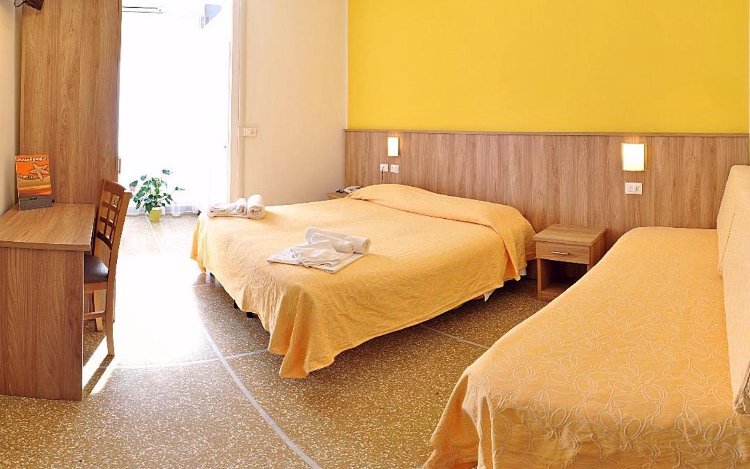 Basic Triple Room,1742884688:JPEG
