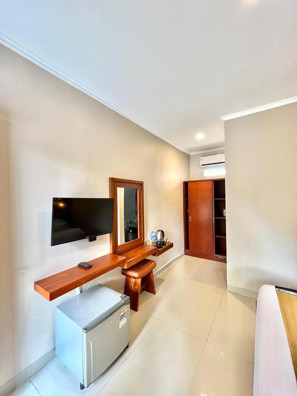 Standard Double or Twin Room with Balcony