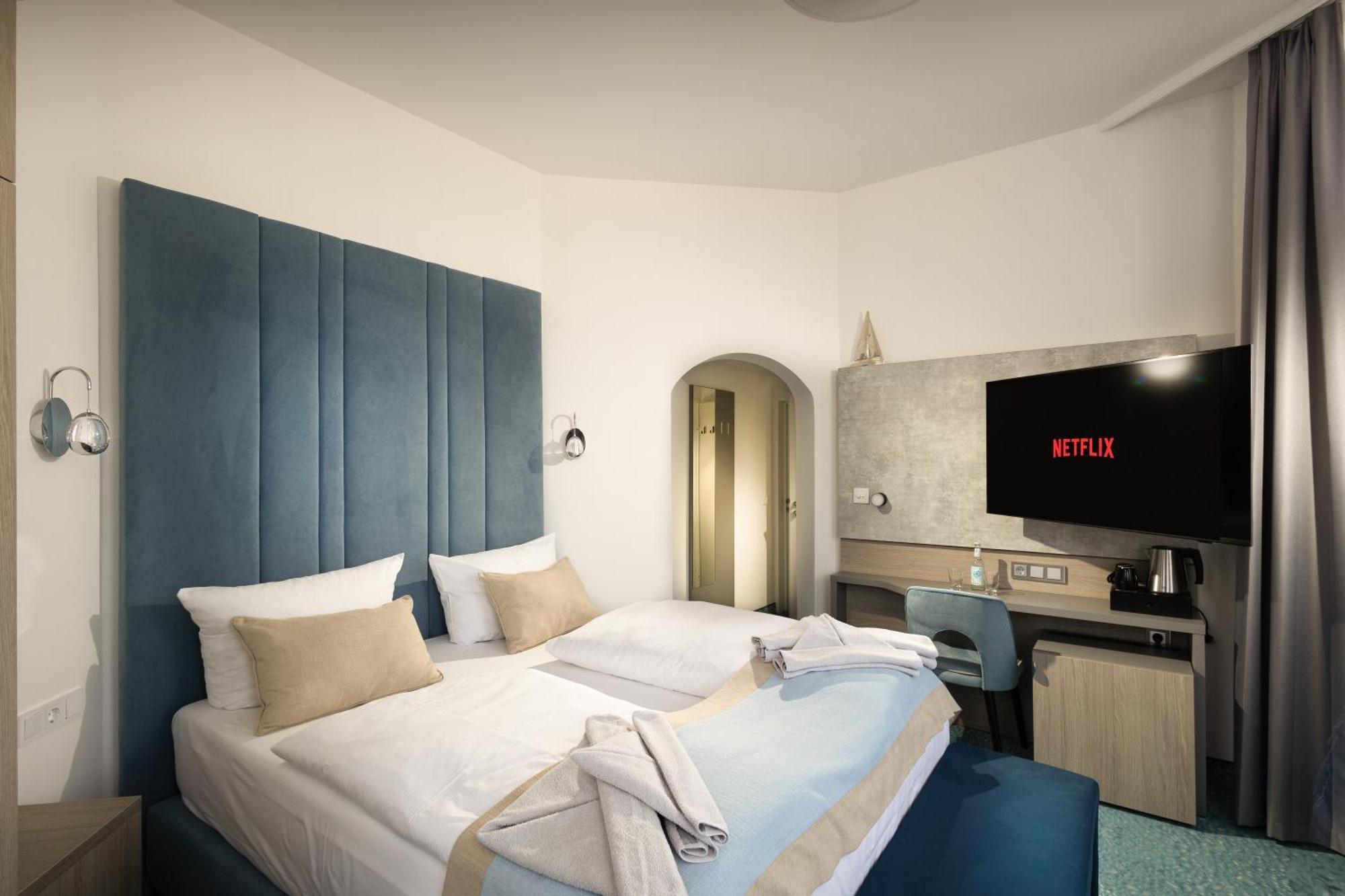 Small Double Room