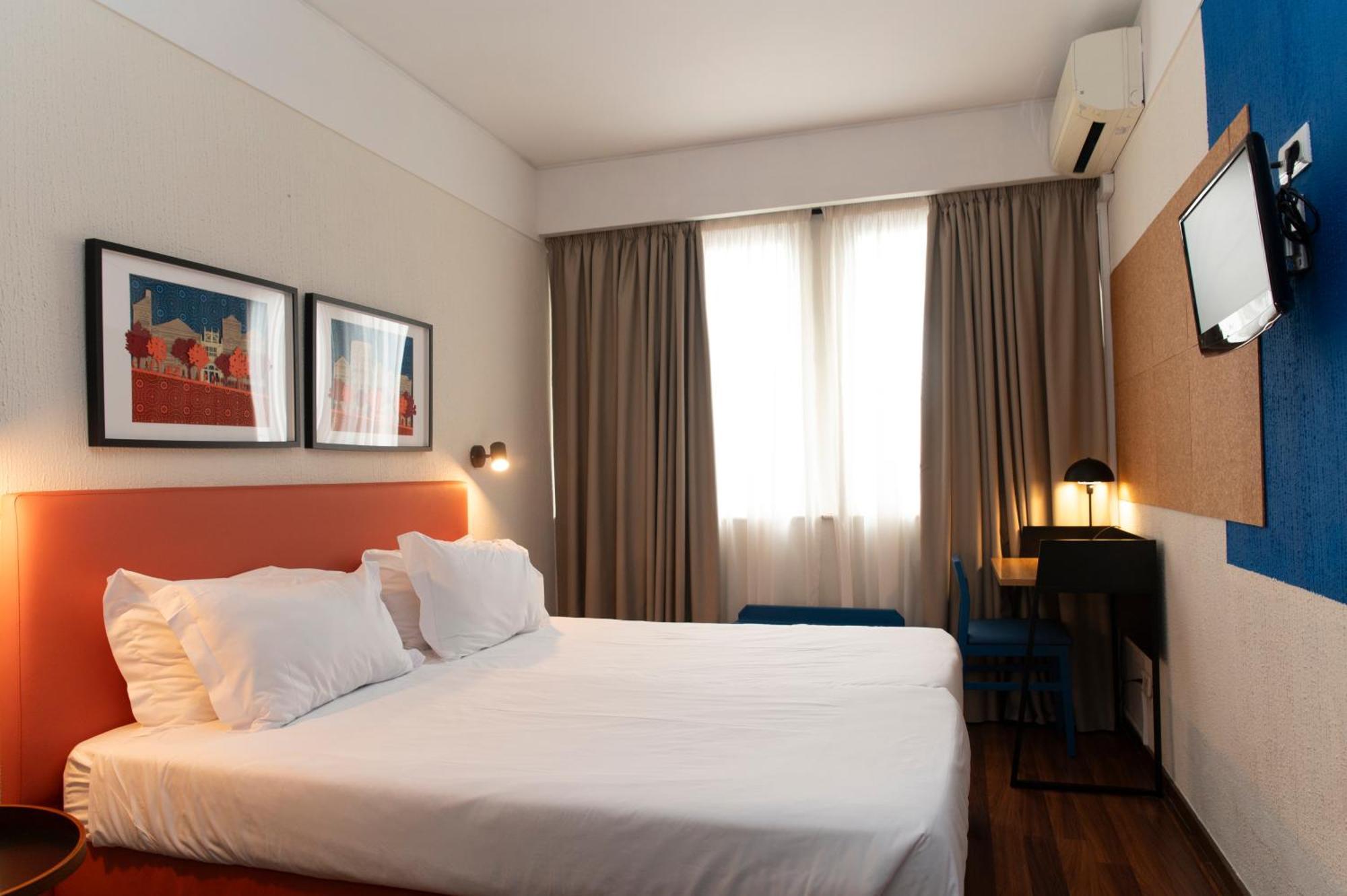 Double or Twin Room,1742579755:JPEG