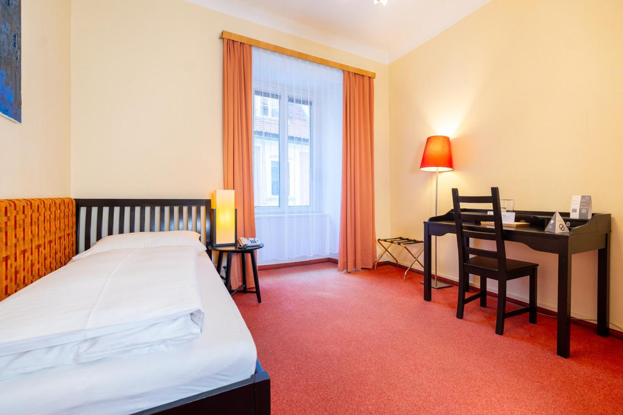 Superior Single Room