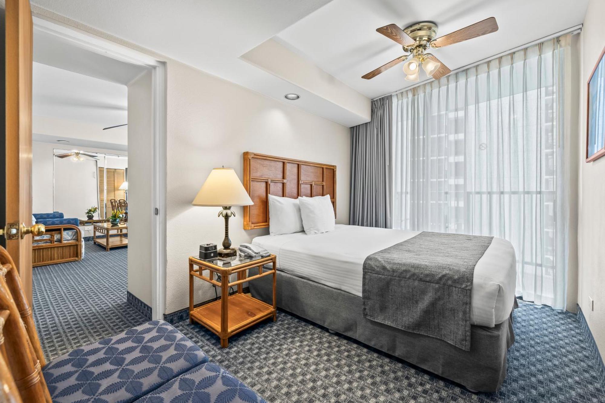 Palm Suite