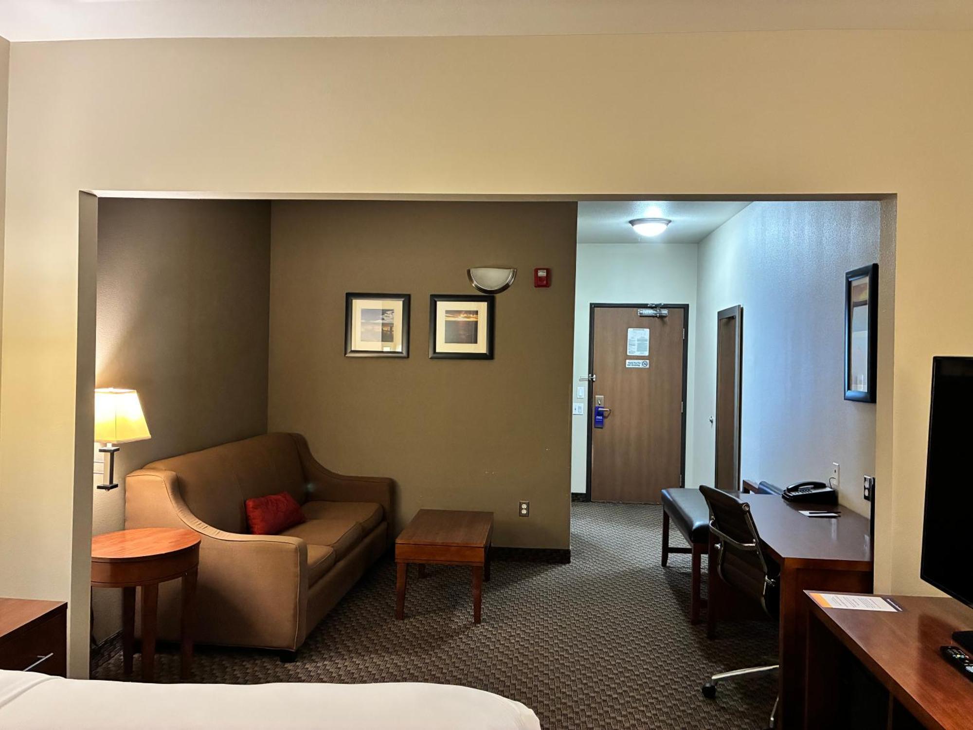 King Suite with Sofa Bed - Non-Smoking