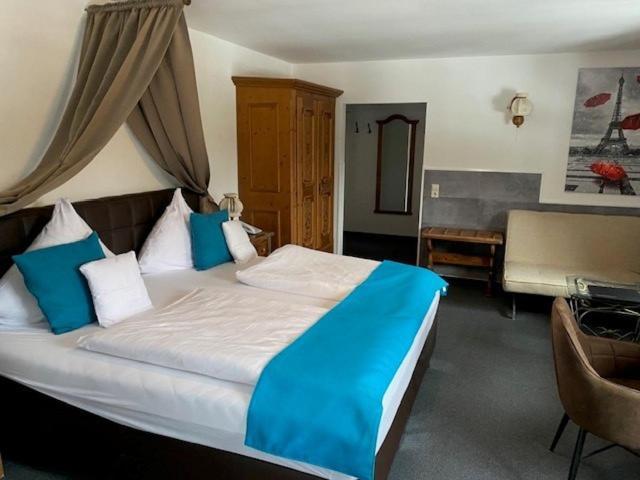 Superior Double Room,1742751343:JPEG