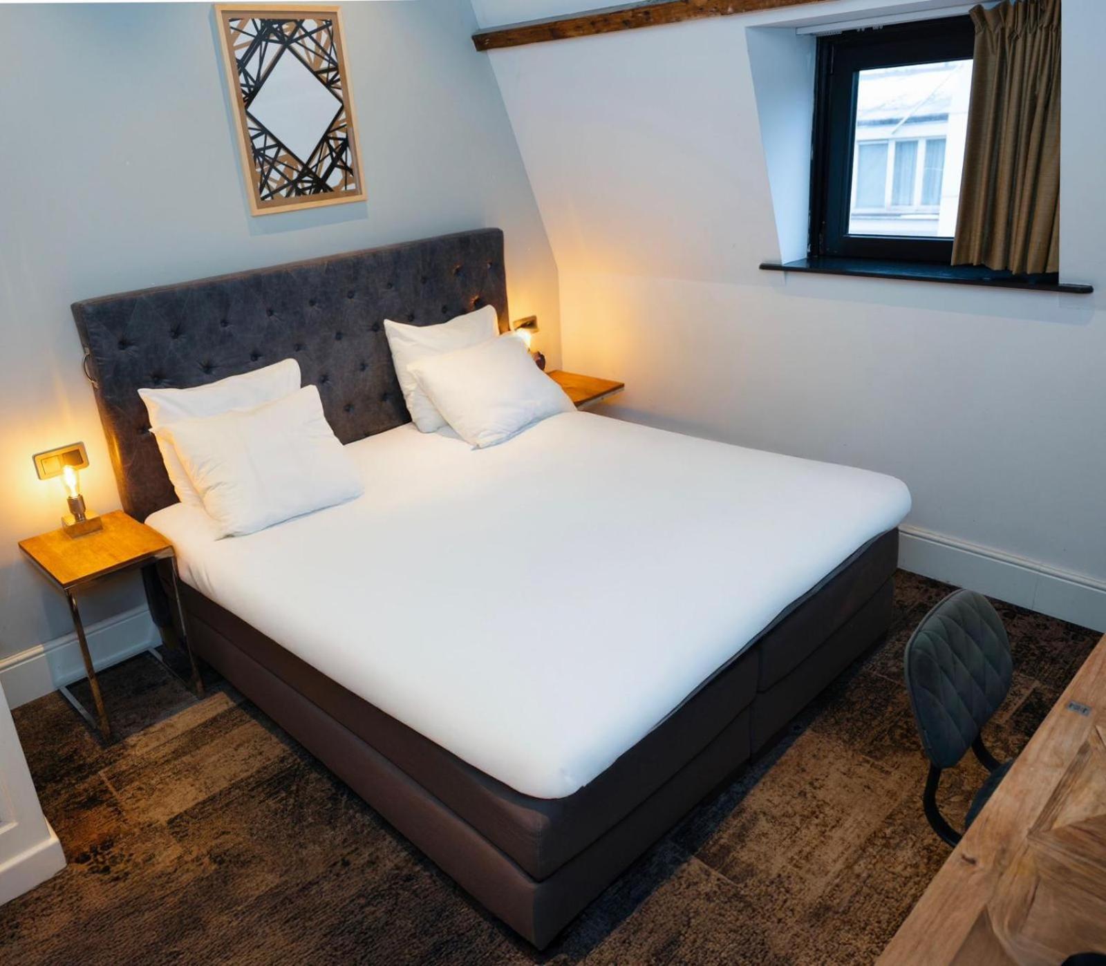 Small Twin Room