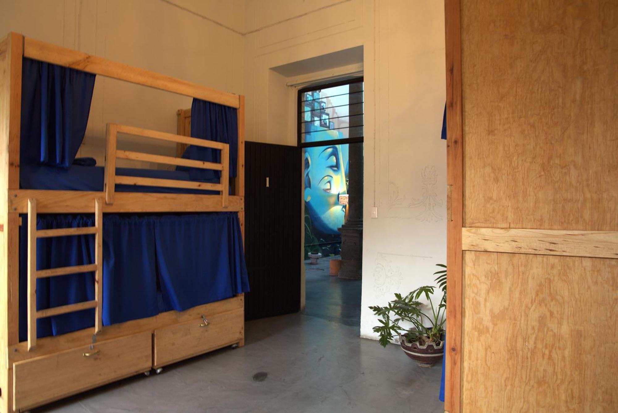 Bed 8-Bed Mixed Dormitory Room,1745025984:JPEG