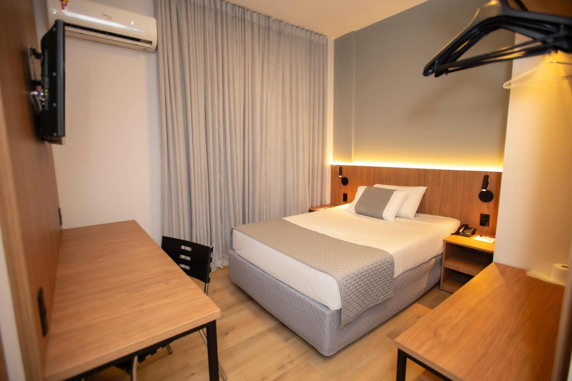 Quarto Individual Deluxe