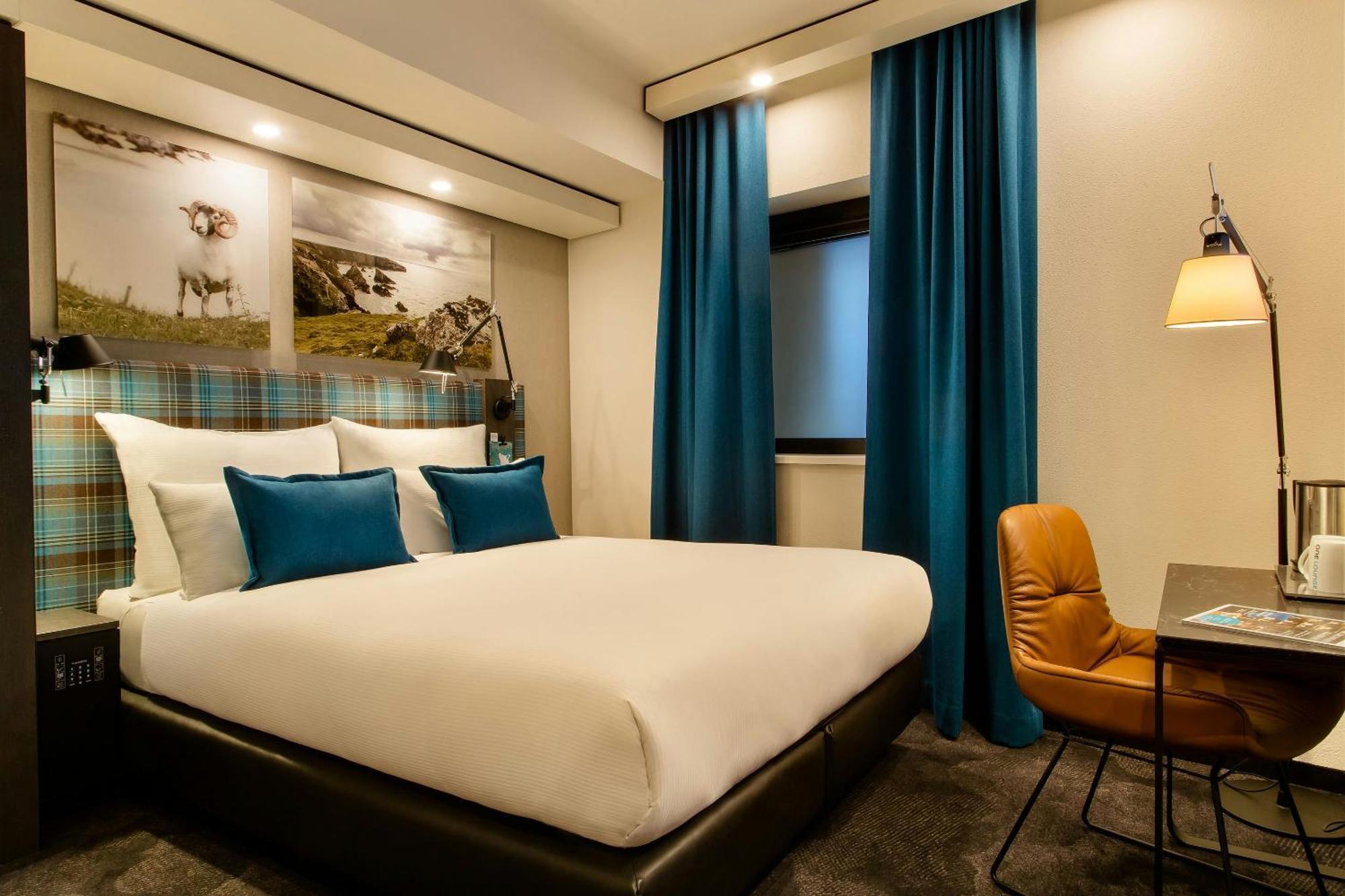 Quarto Duplo Standard