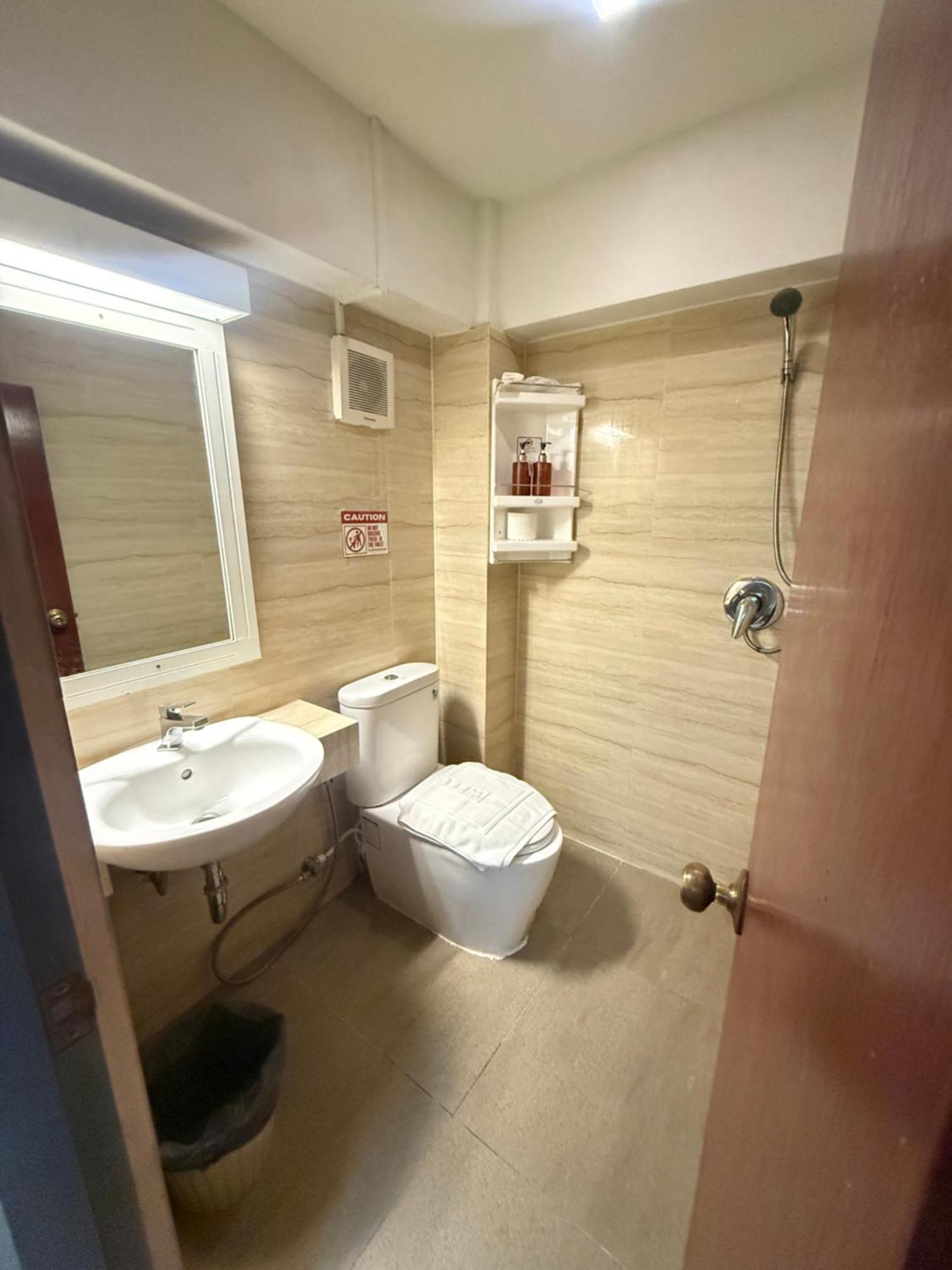 Comfort Triple Room
