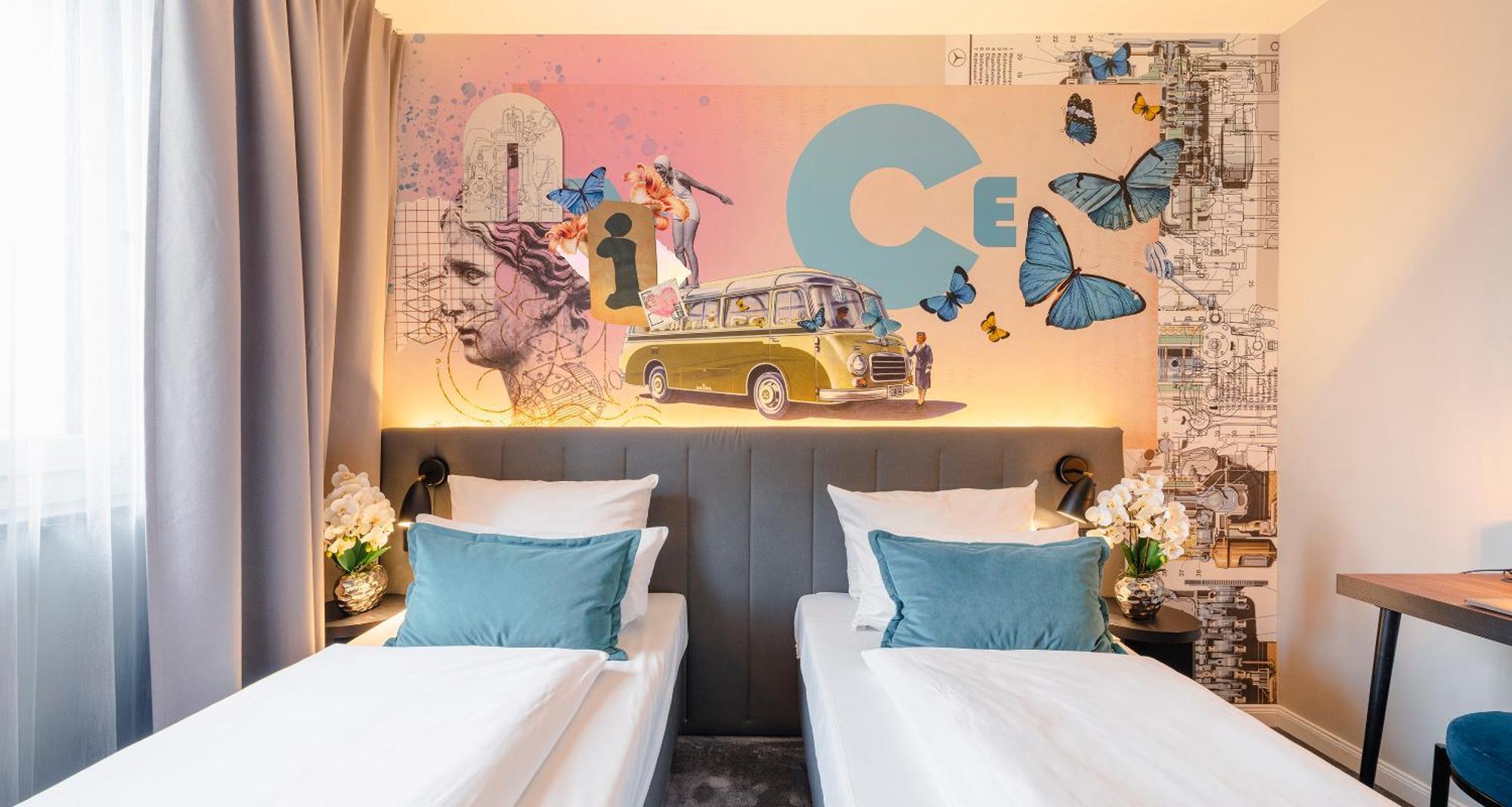 Standard Twin Room