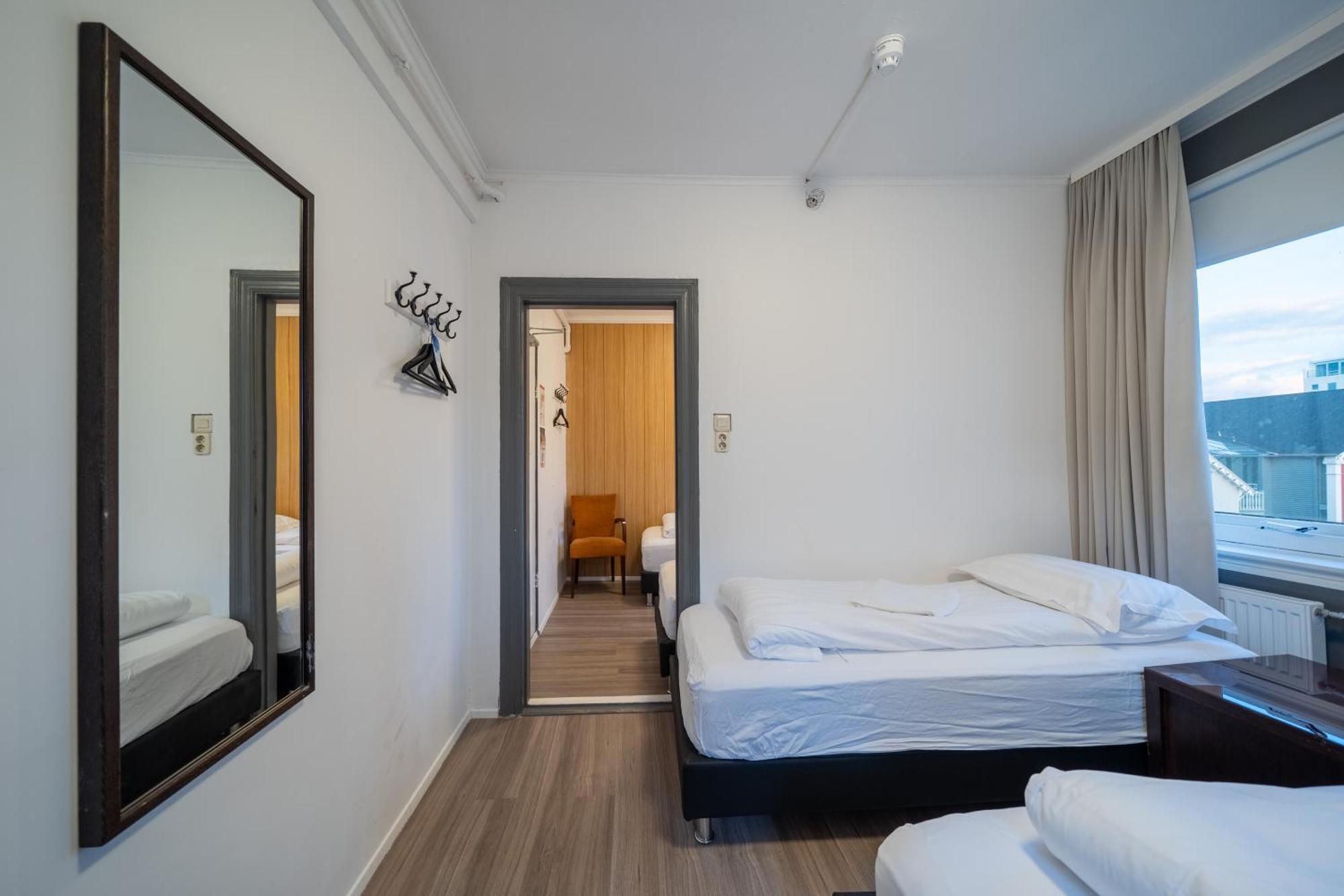 Economy Quadruple Room