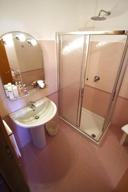 Double Room,17569220:JPEG