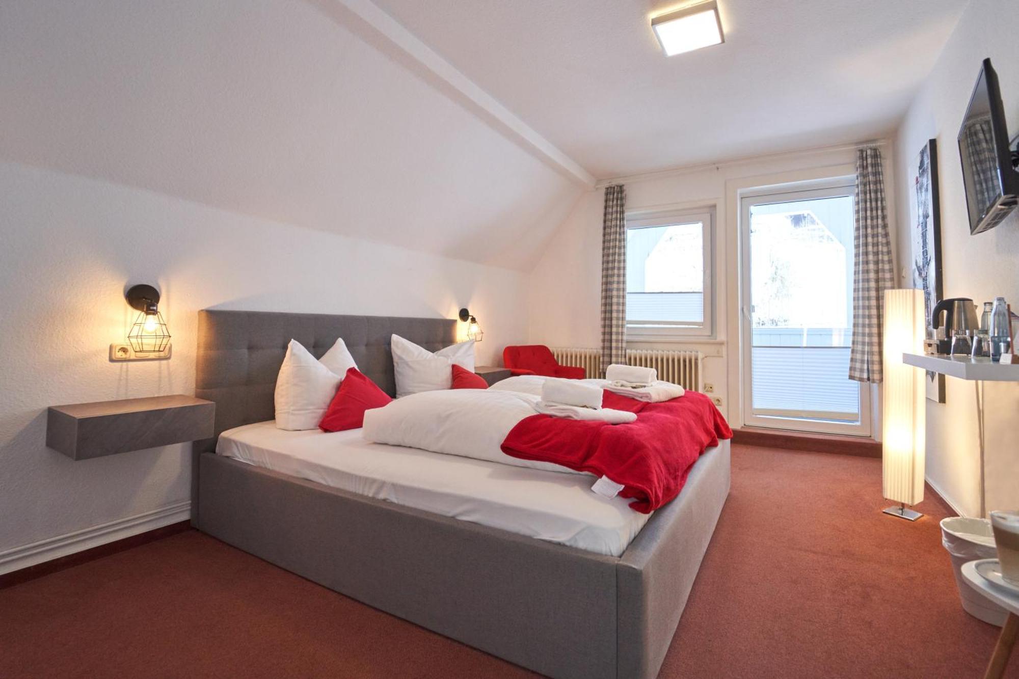 Doppelzimmer mit Balkon