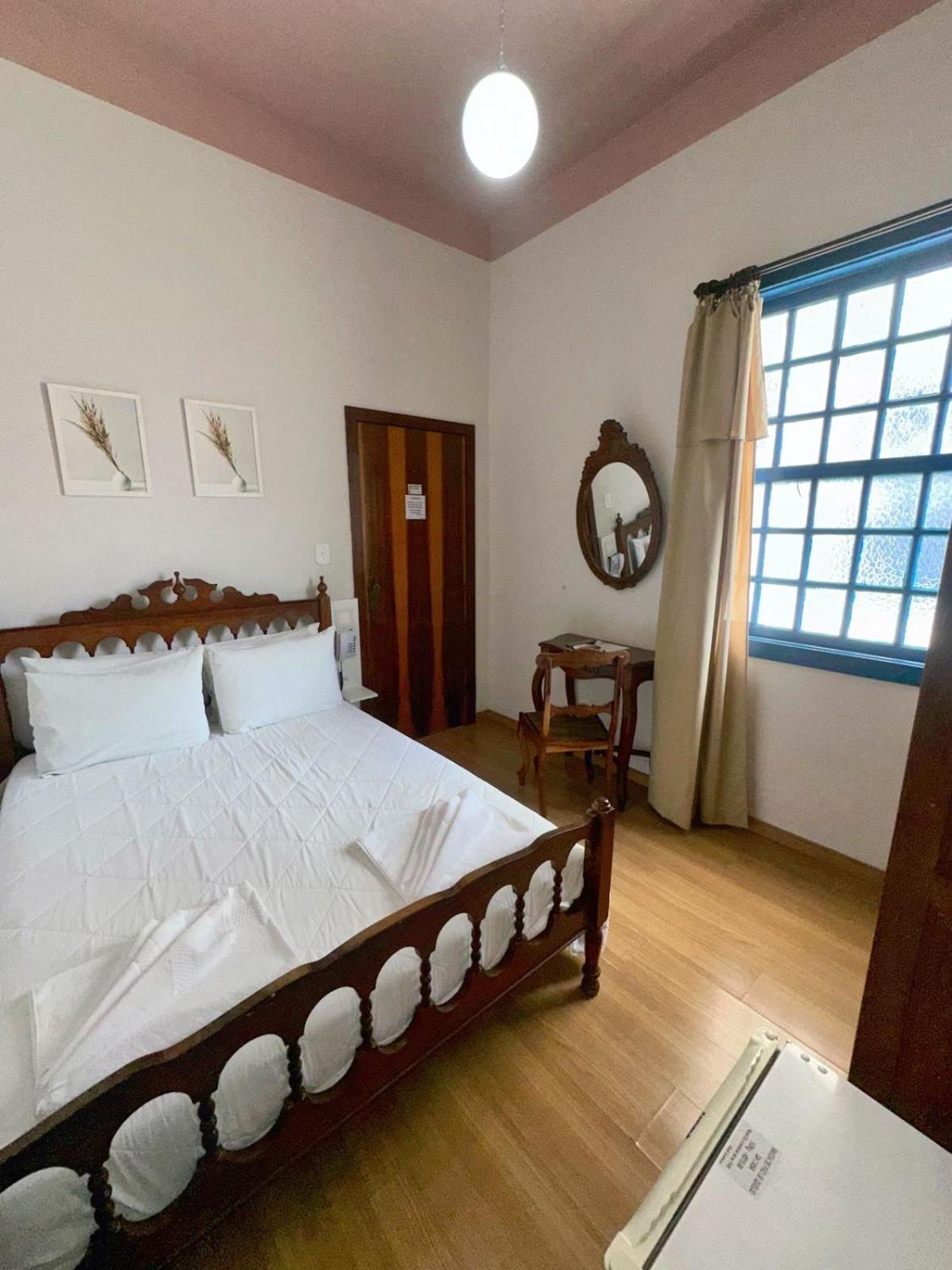 Large Single Room,1756445852:JPEG