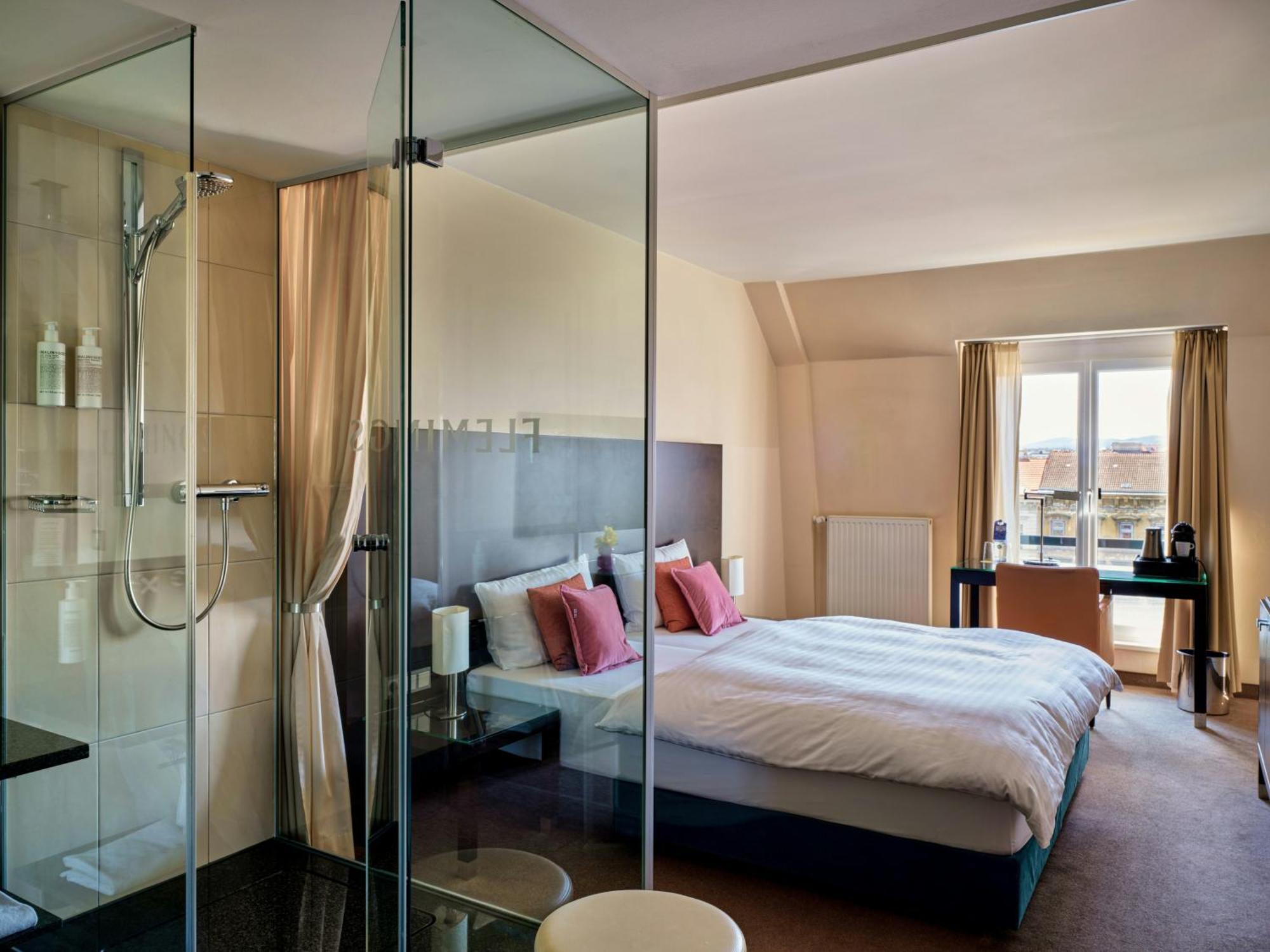 Superior Twin Room,1758263487:JPEG