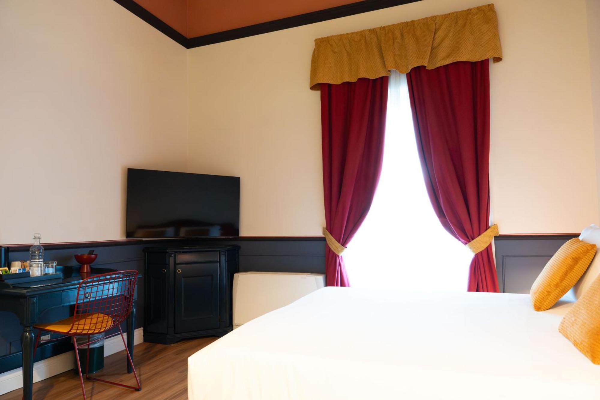 Classic Double Room,1758276658:JPEG