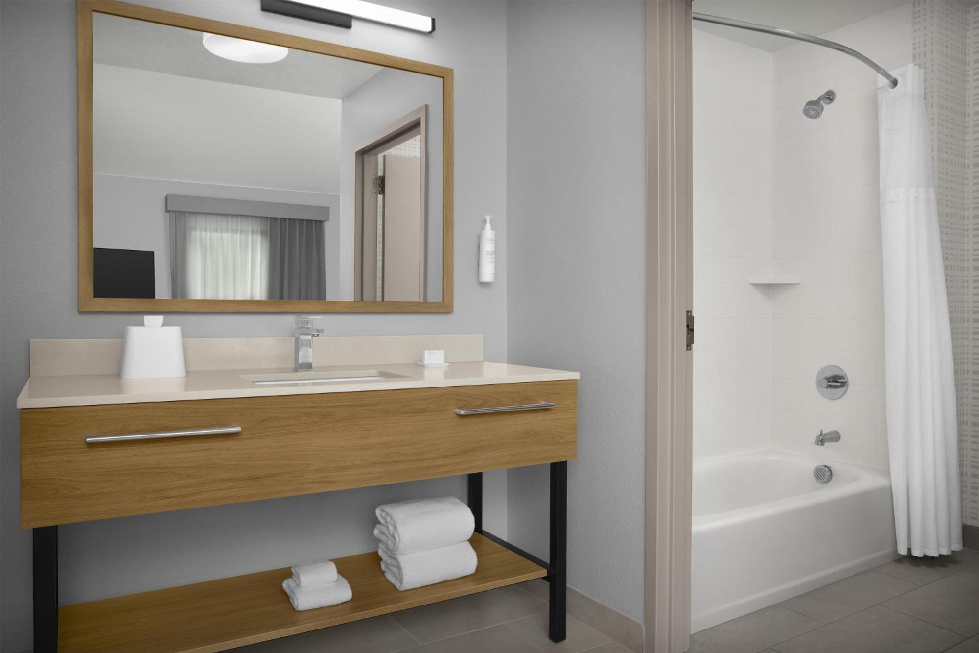Studio Suite with Two Queen Beds and Sofa Bed - Non-Smoking