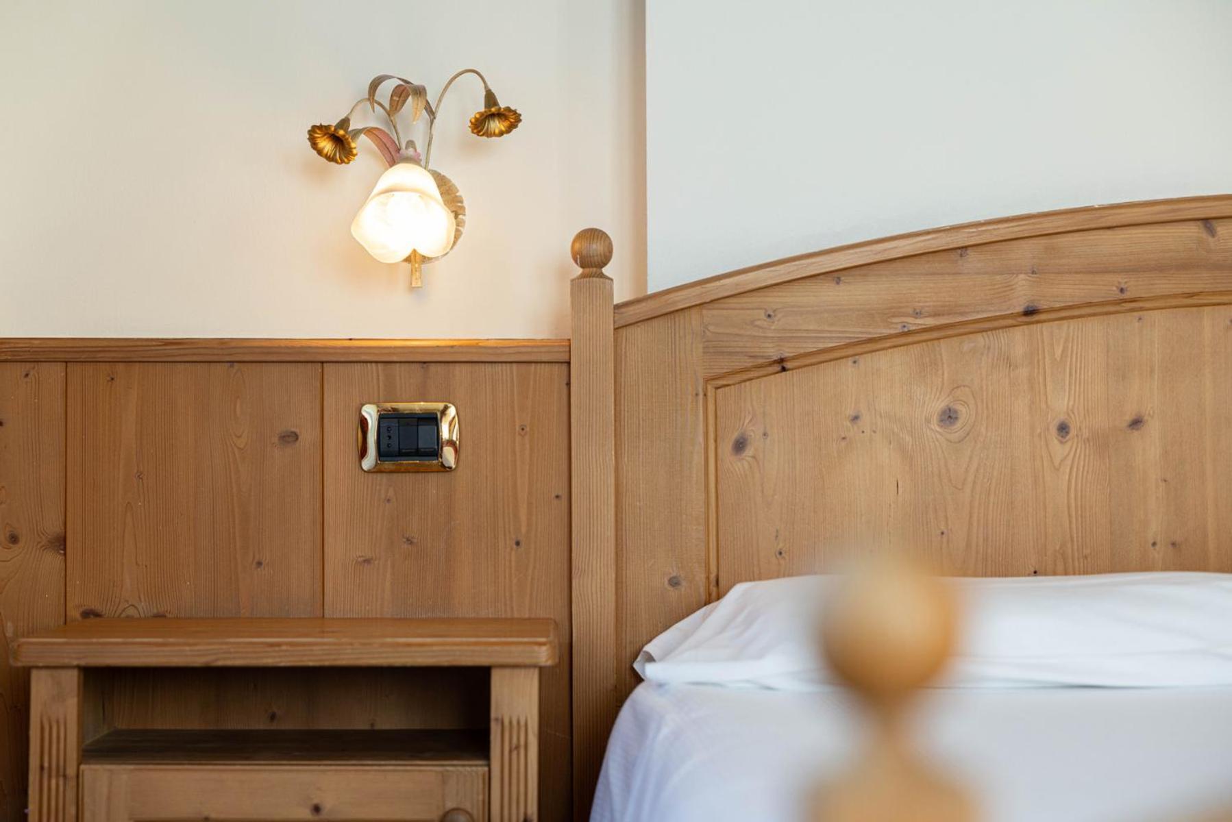 Superior Double Room,1758336144:JPEG