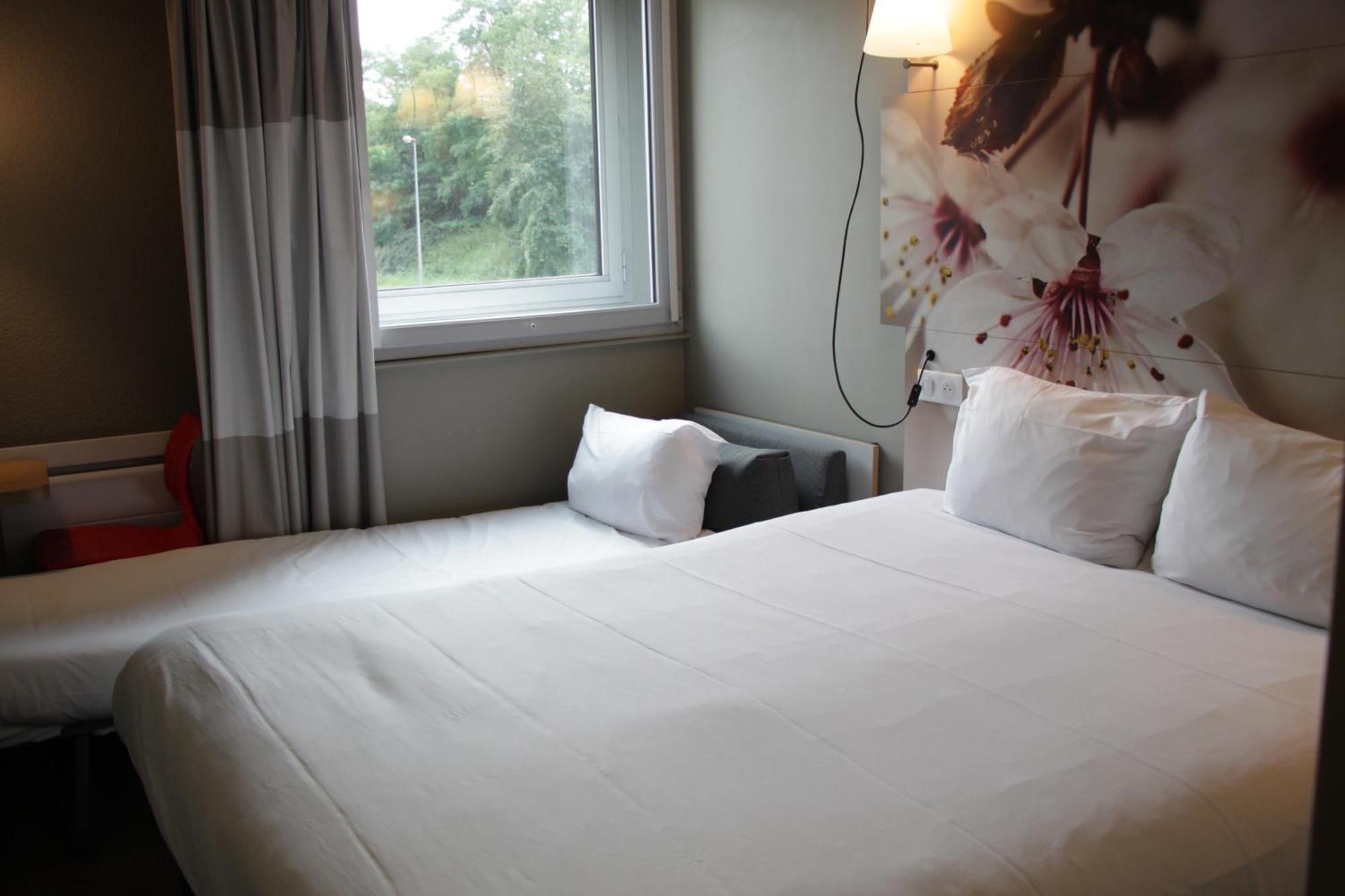 Chambre avec Lit double et Canapé
