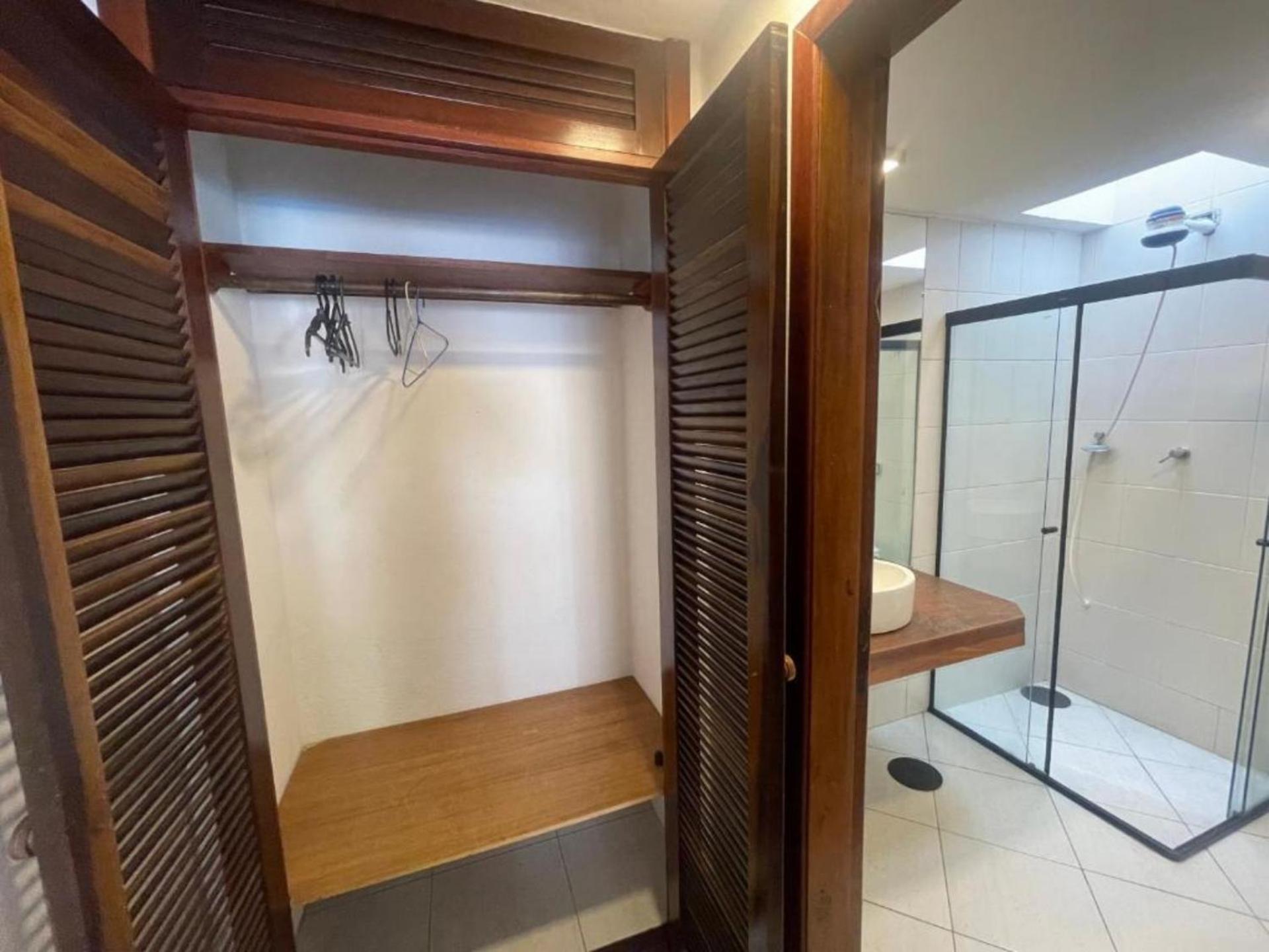Quarto Duplo