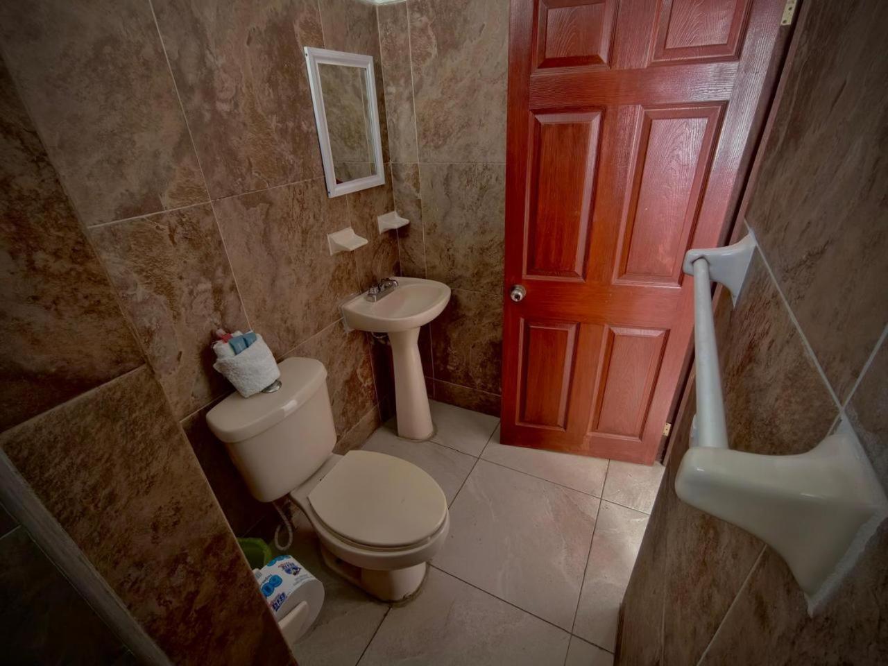 Double Room,1759253339:JPEG