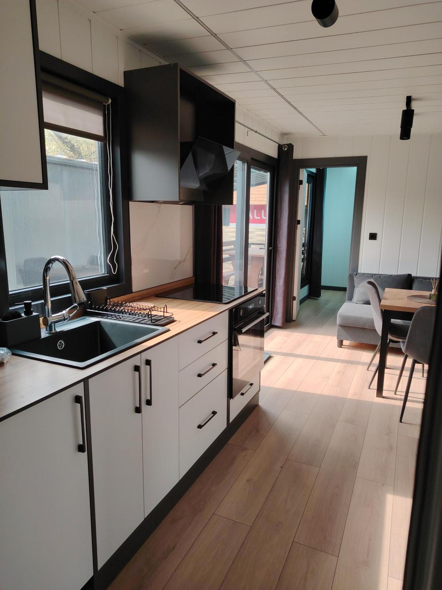 New Modern Eco Two-Bedroom Mobile House