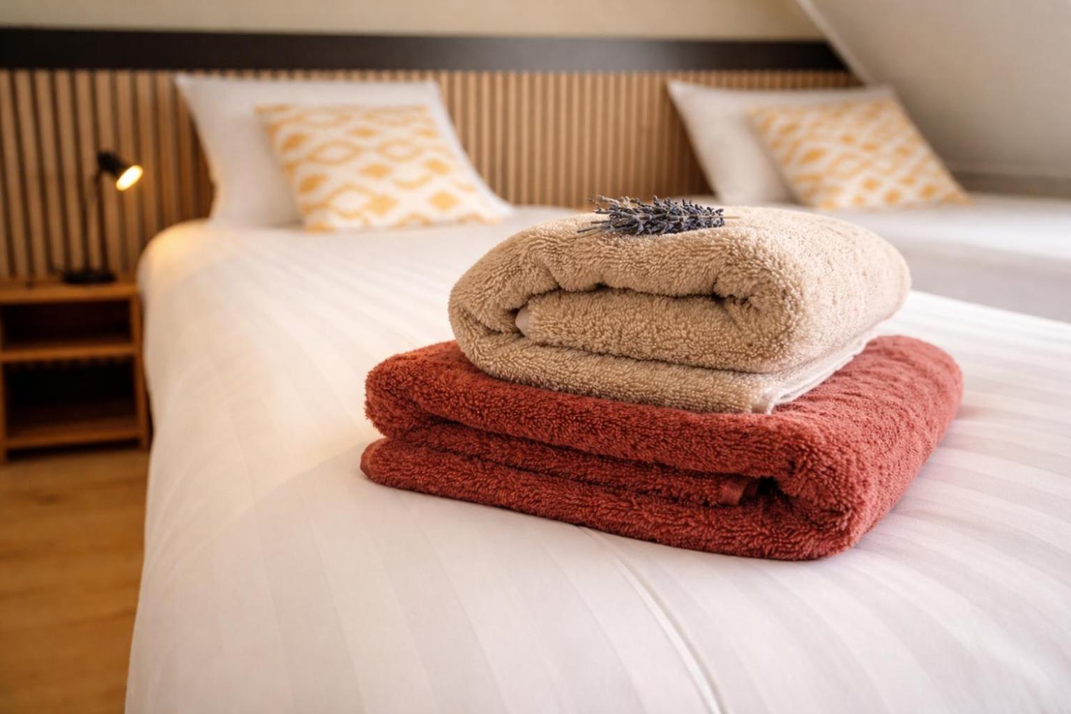 Double Room Private Bathroom