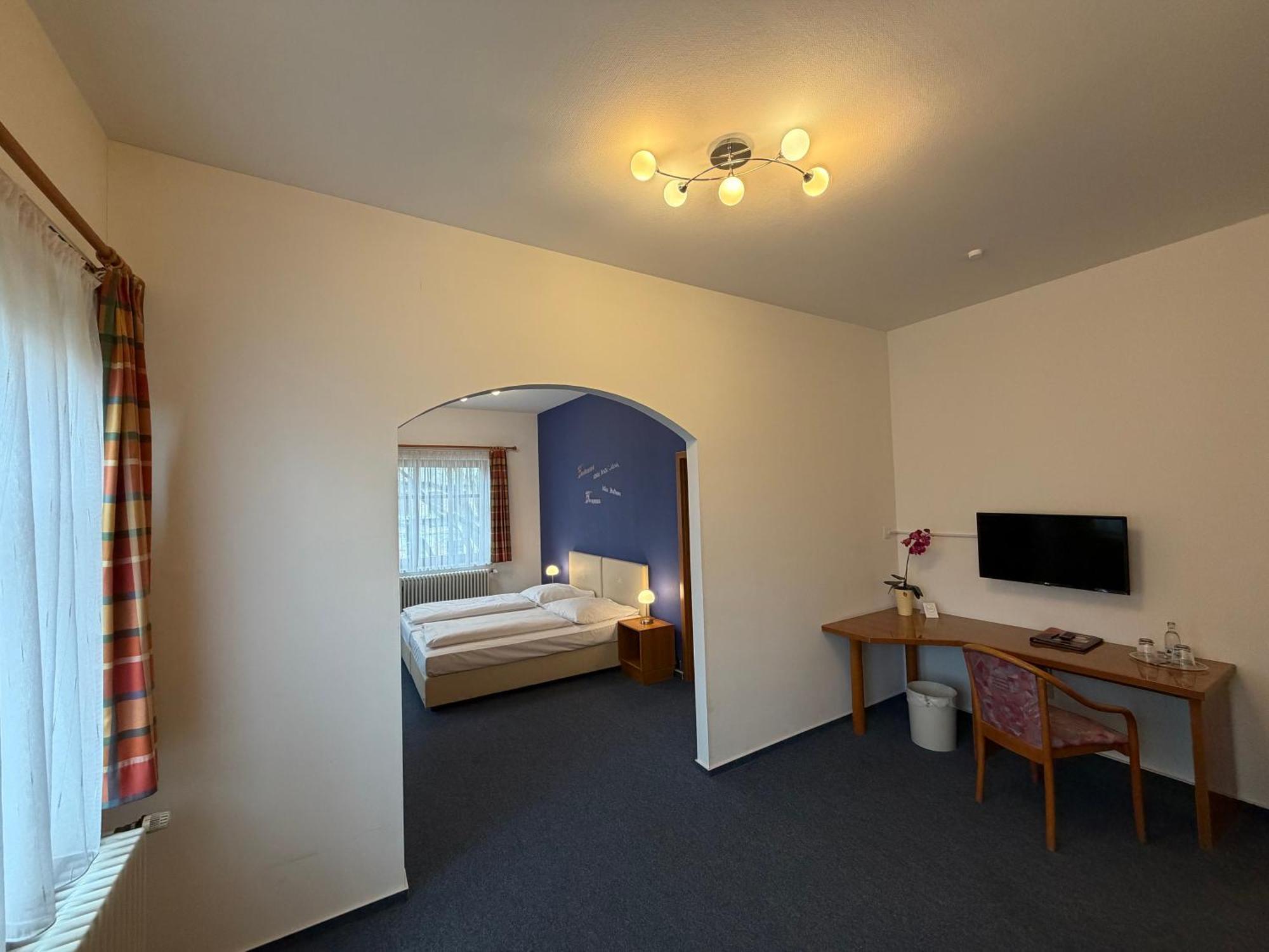 Large Double Room