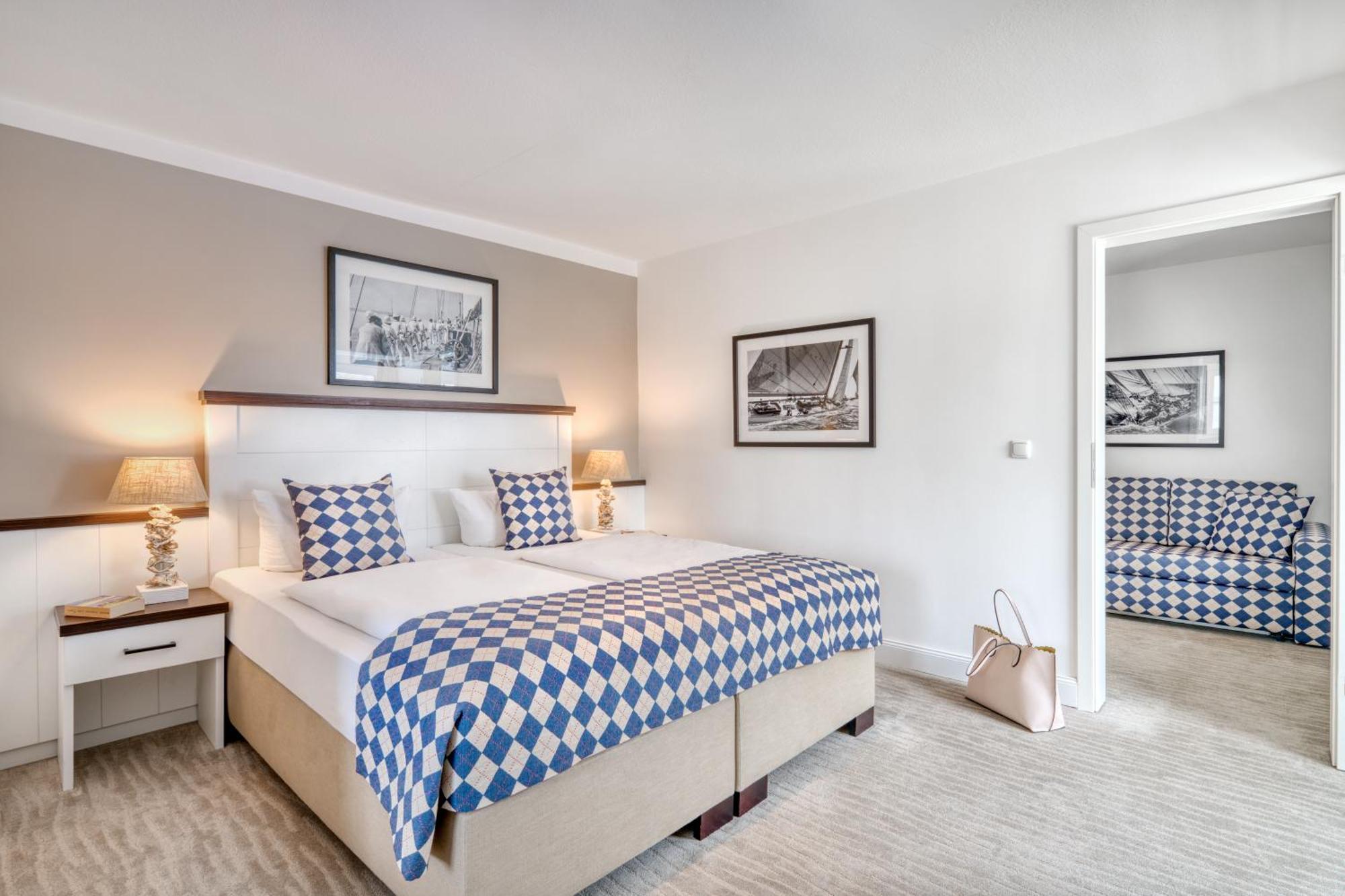 Double or Twin Room Partial Sea View