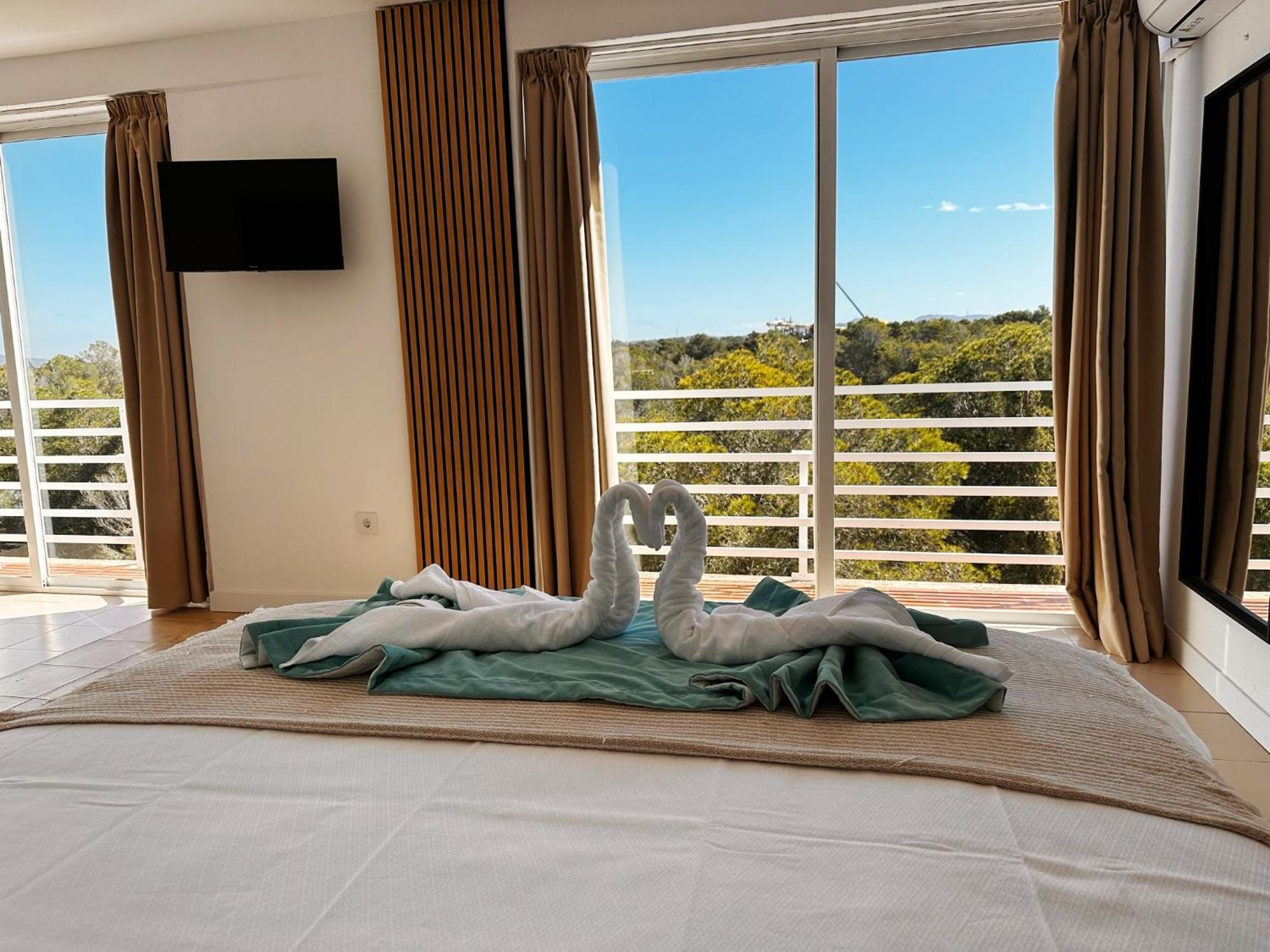 Junior Suite Garden View