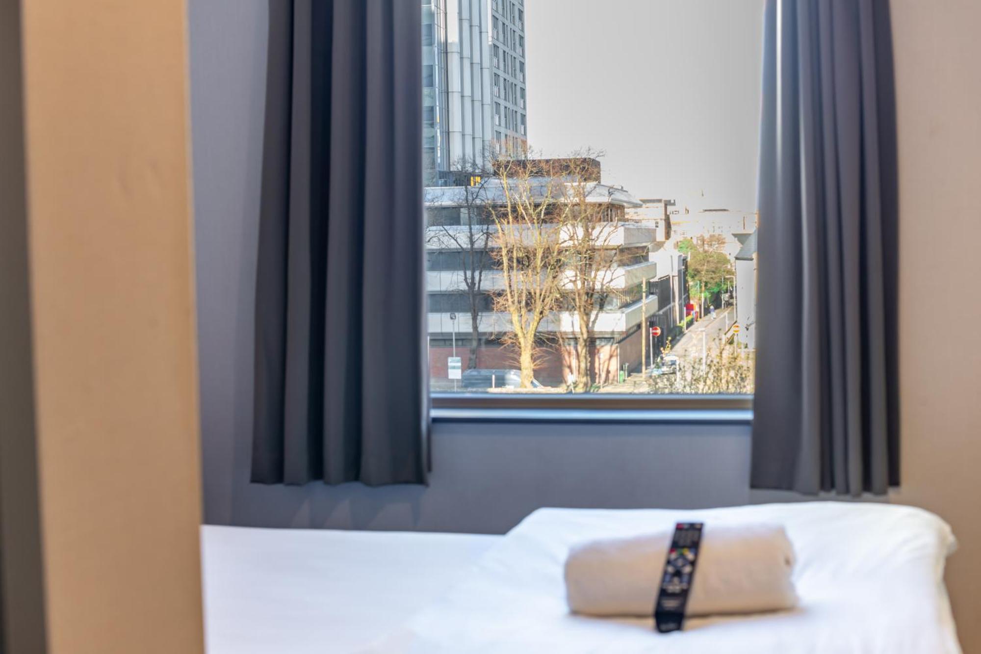 Double Room with Window