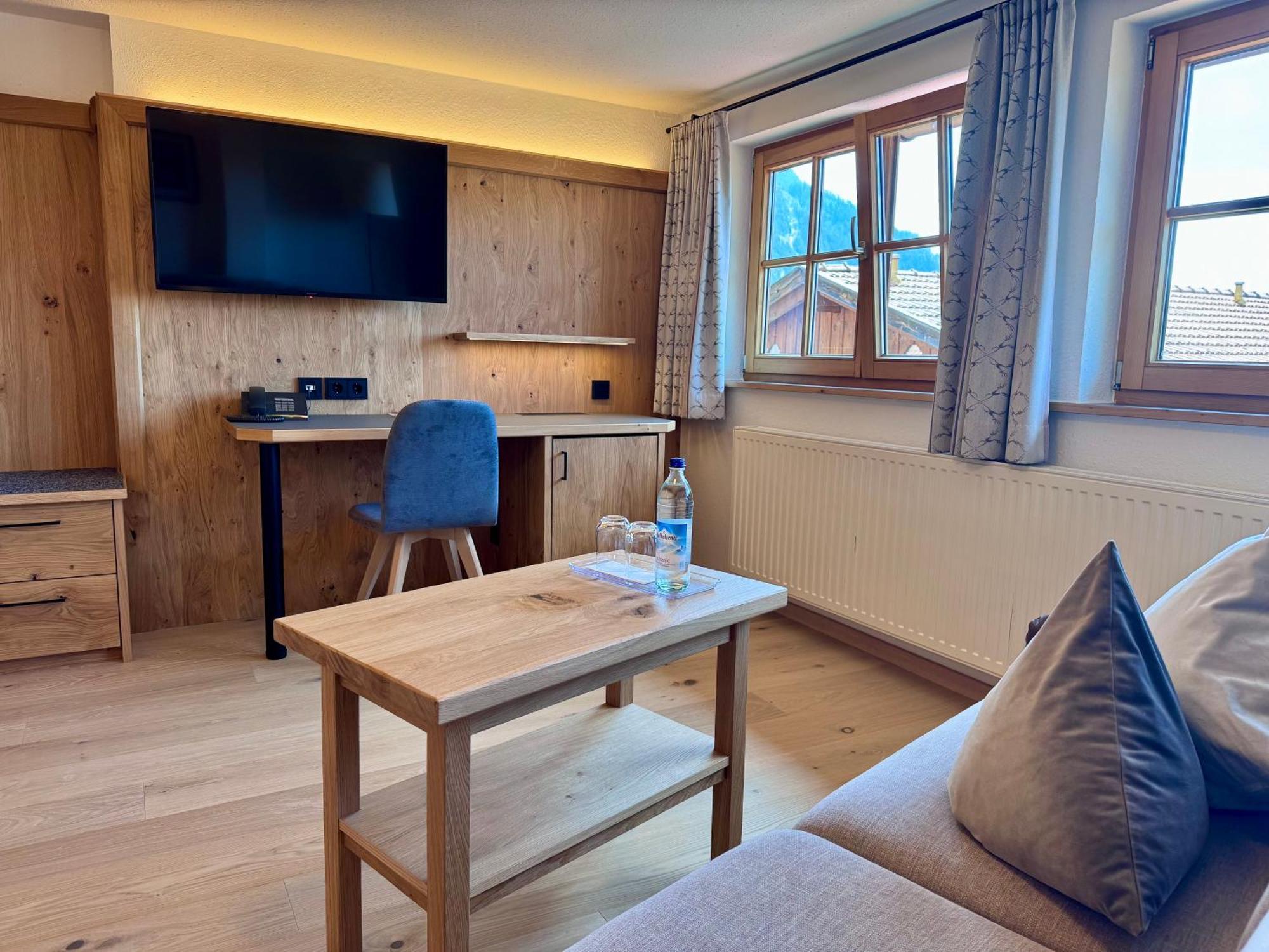 Large Double Room