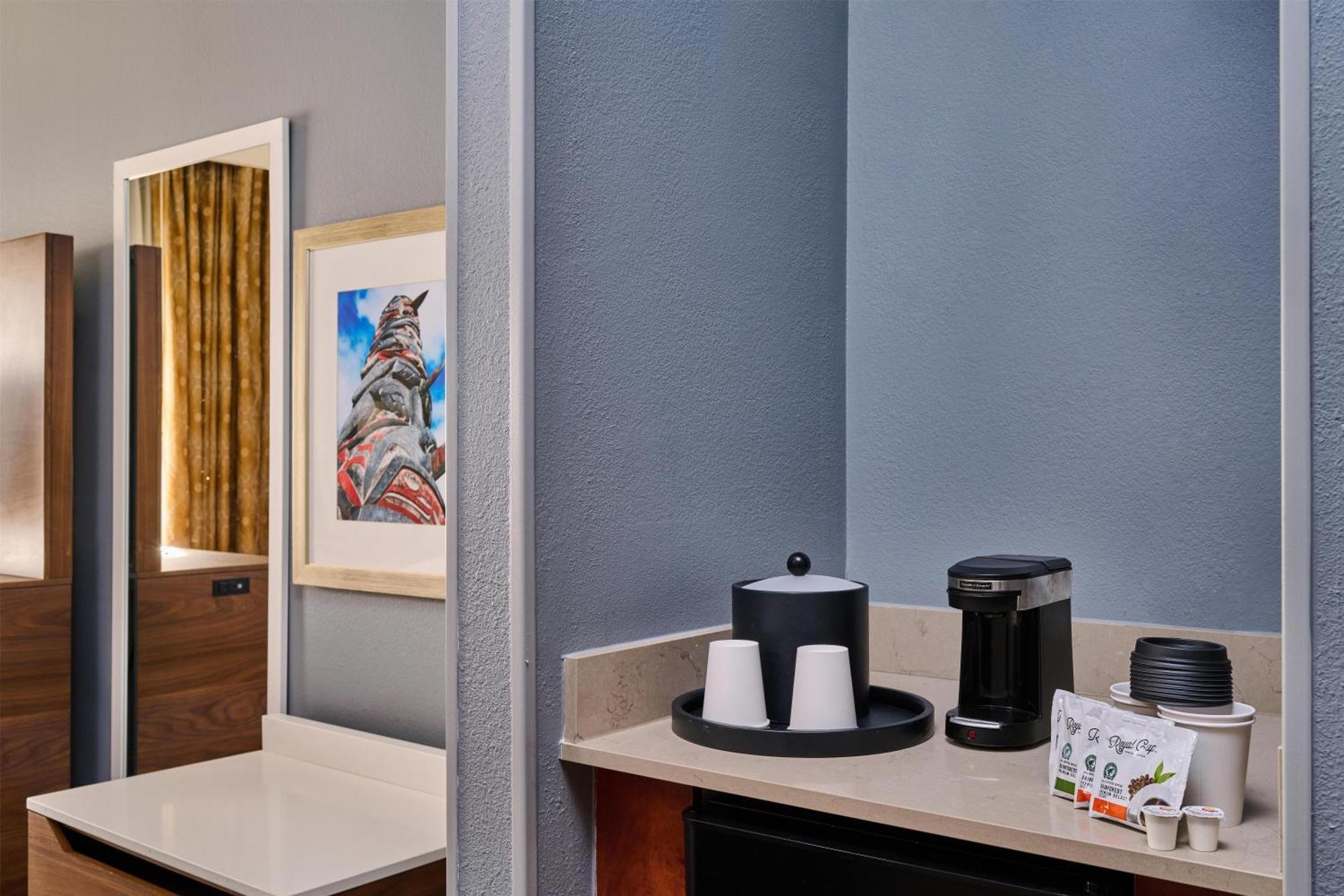 King Room - Mobility Access/Non-Smoking