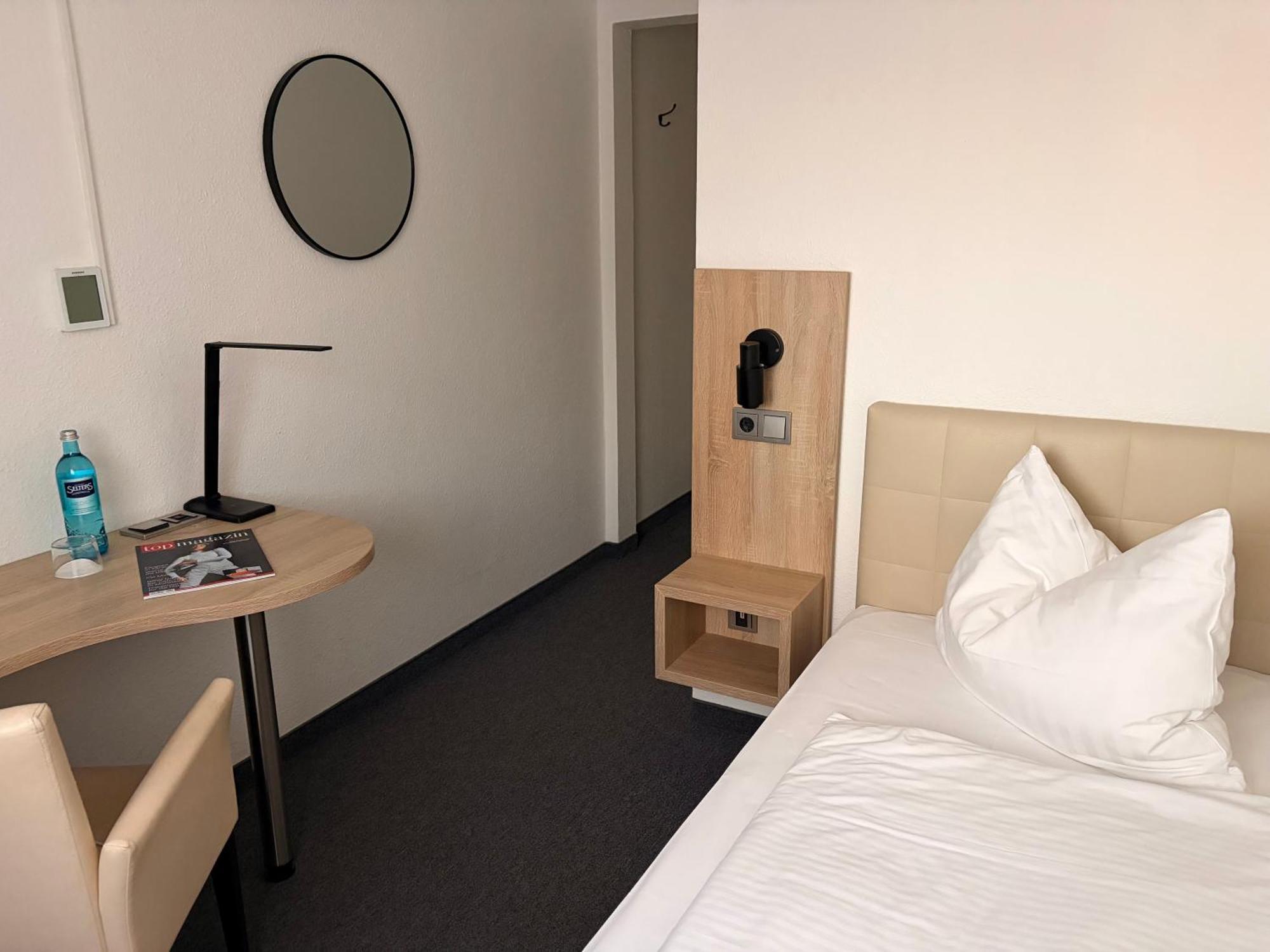Small Single Room