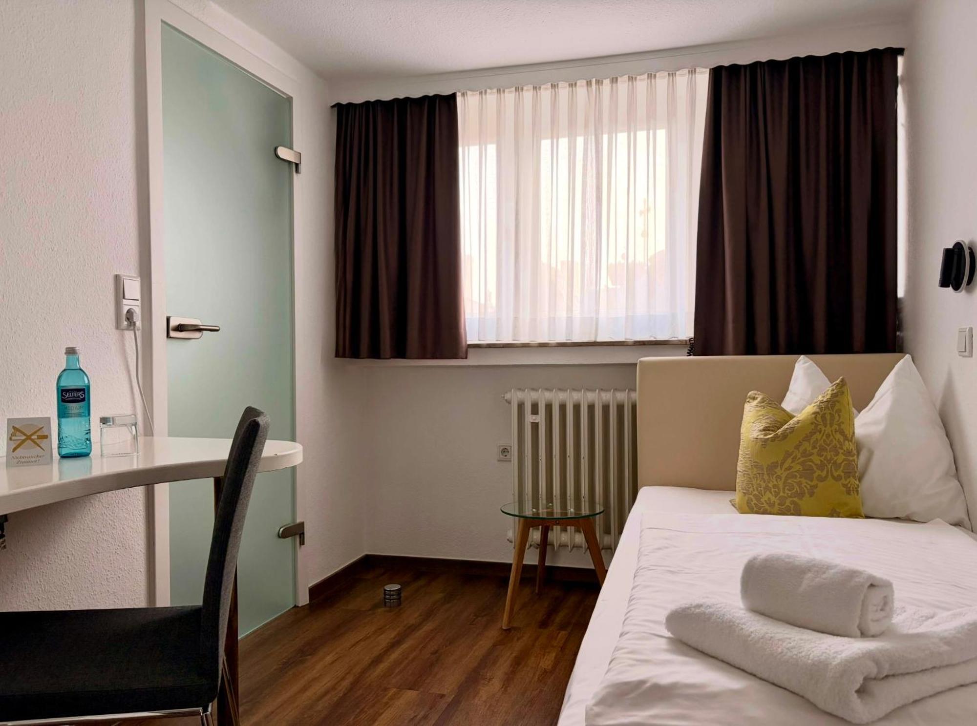 Small Single Room