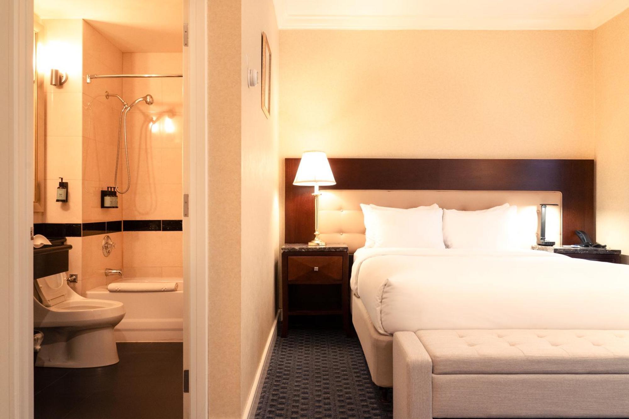 Queen Room