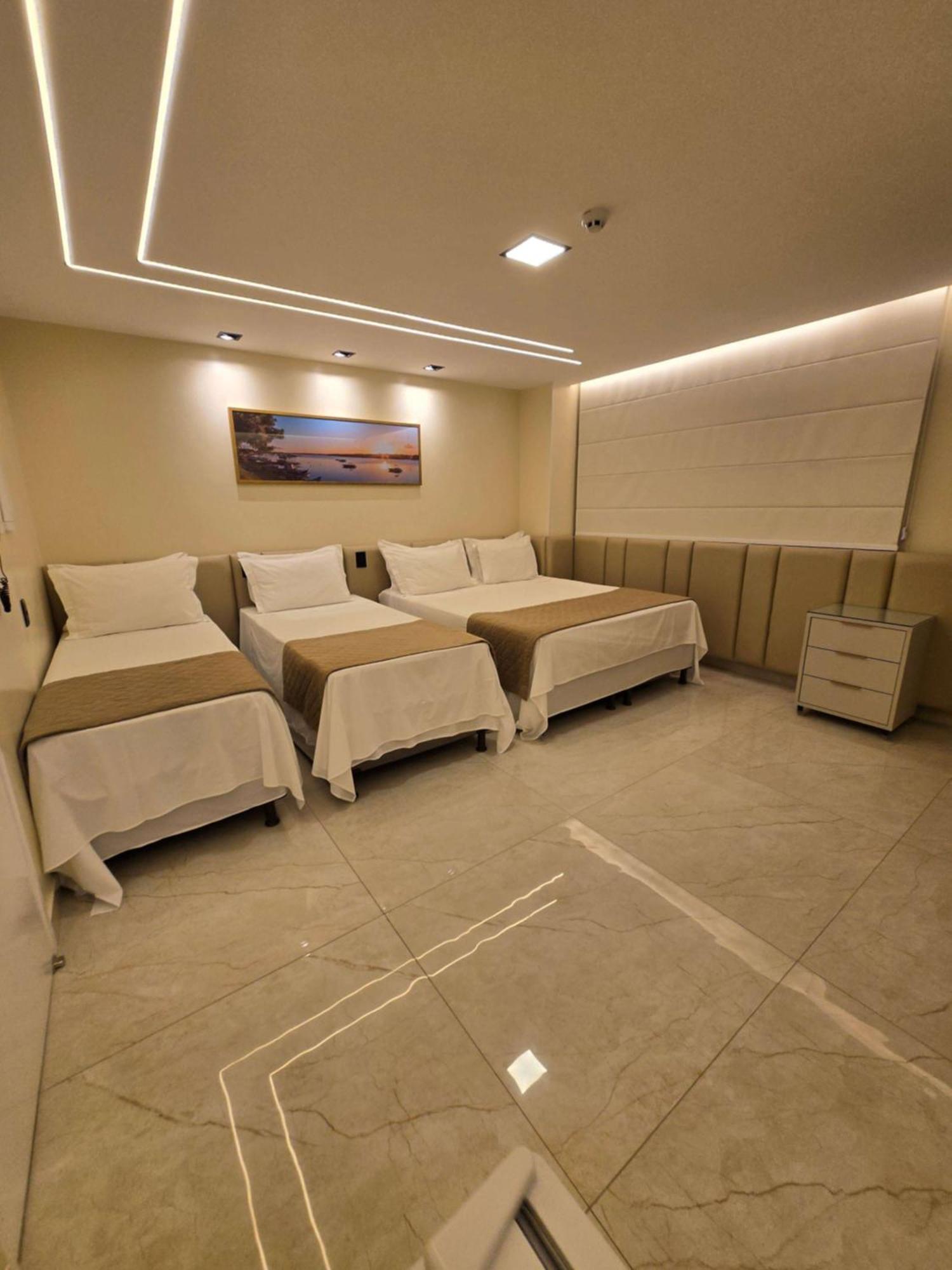 Quarto Quádruplo de Luxo
