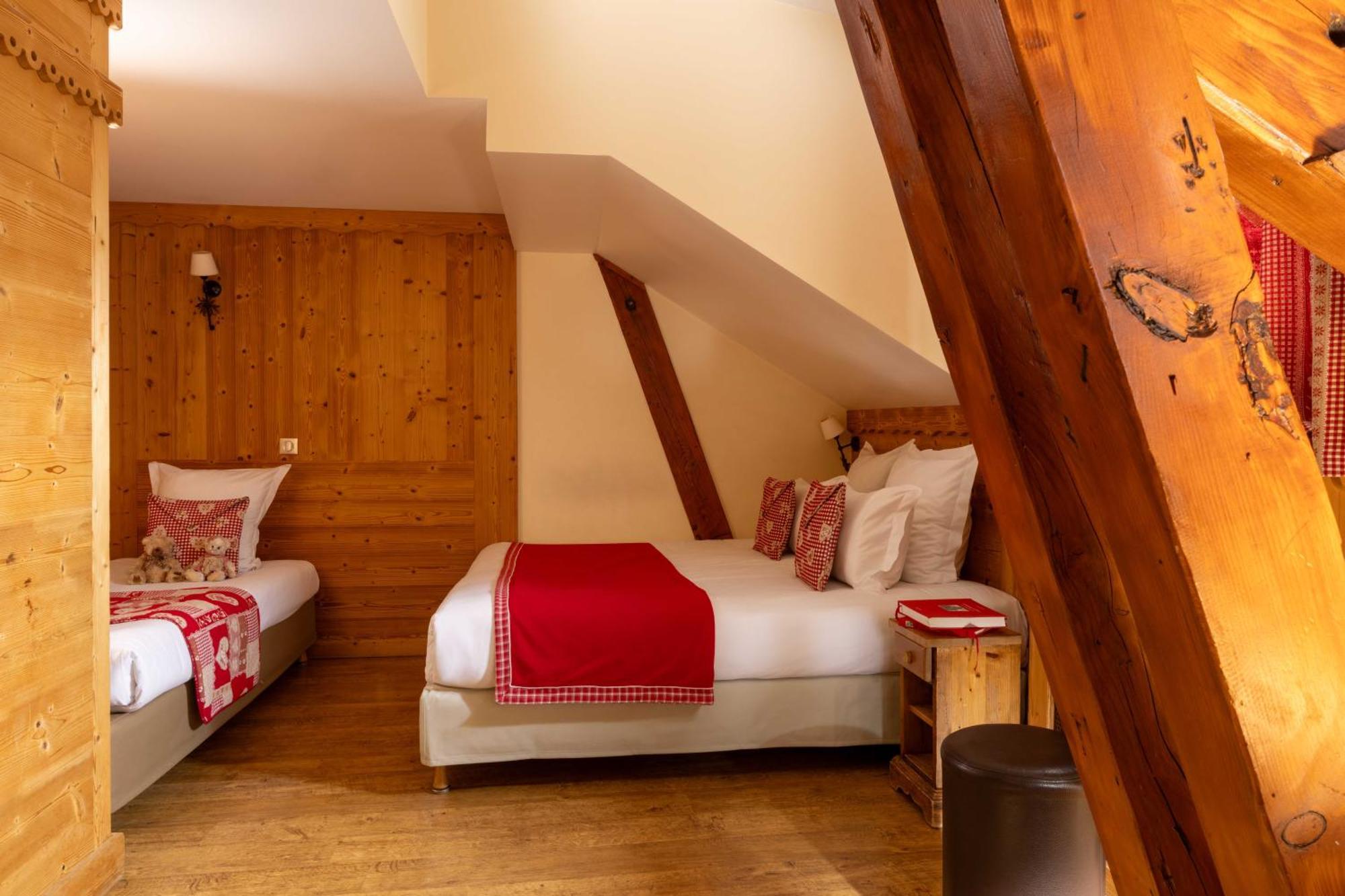 Triple Room,1766161540:JPEG