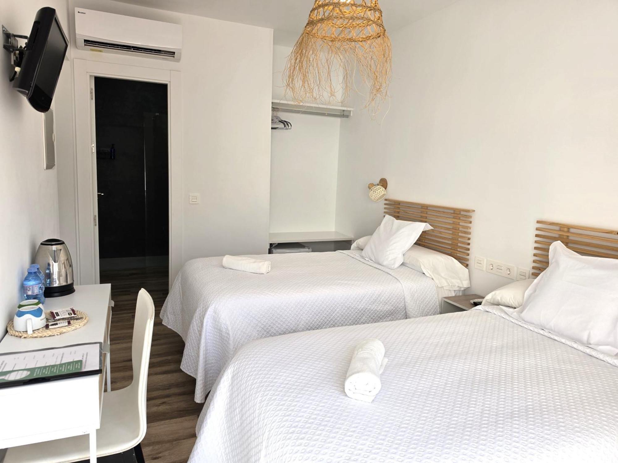 Twin Room Terrace,1766841019:JPEG