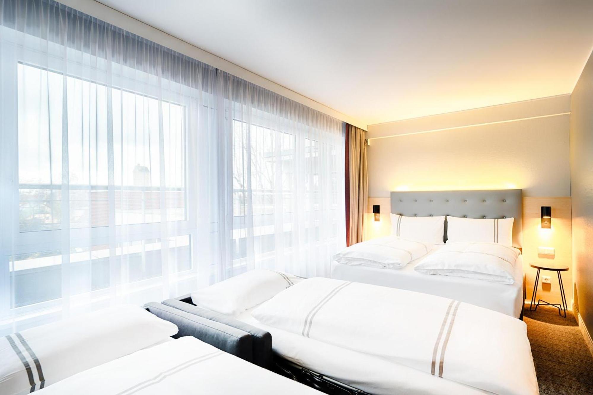 Quadruple Room,1767961831:JPEG