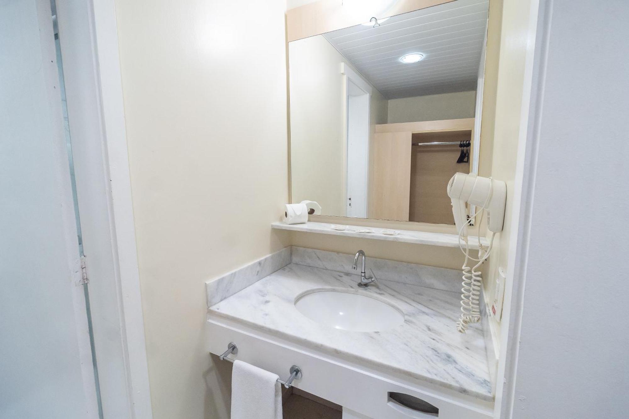 Quarto Triplo Superior