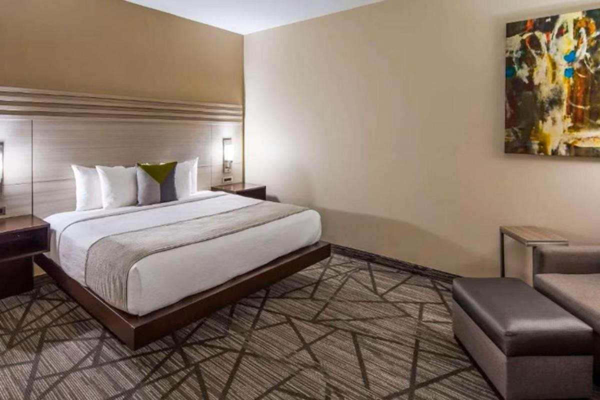 King Room - Non-Smoking