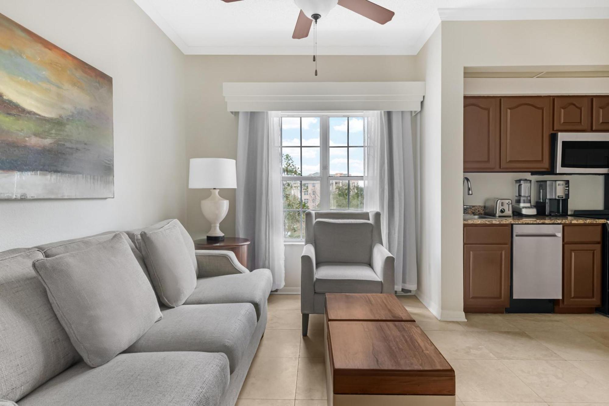 One-Bedroom Double Suite Two Double Beds