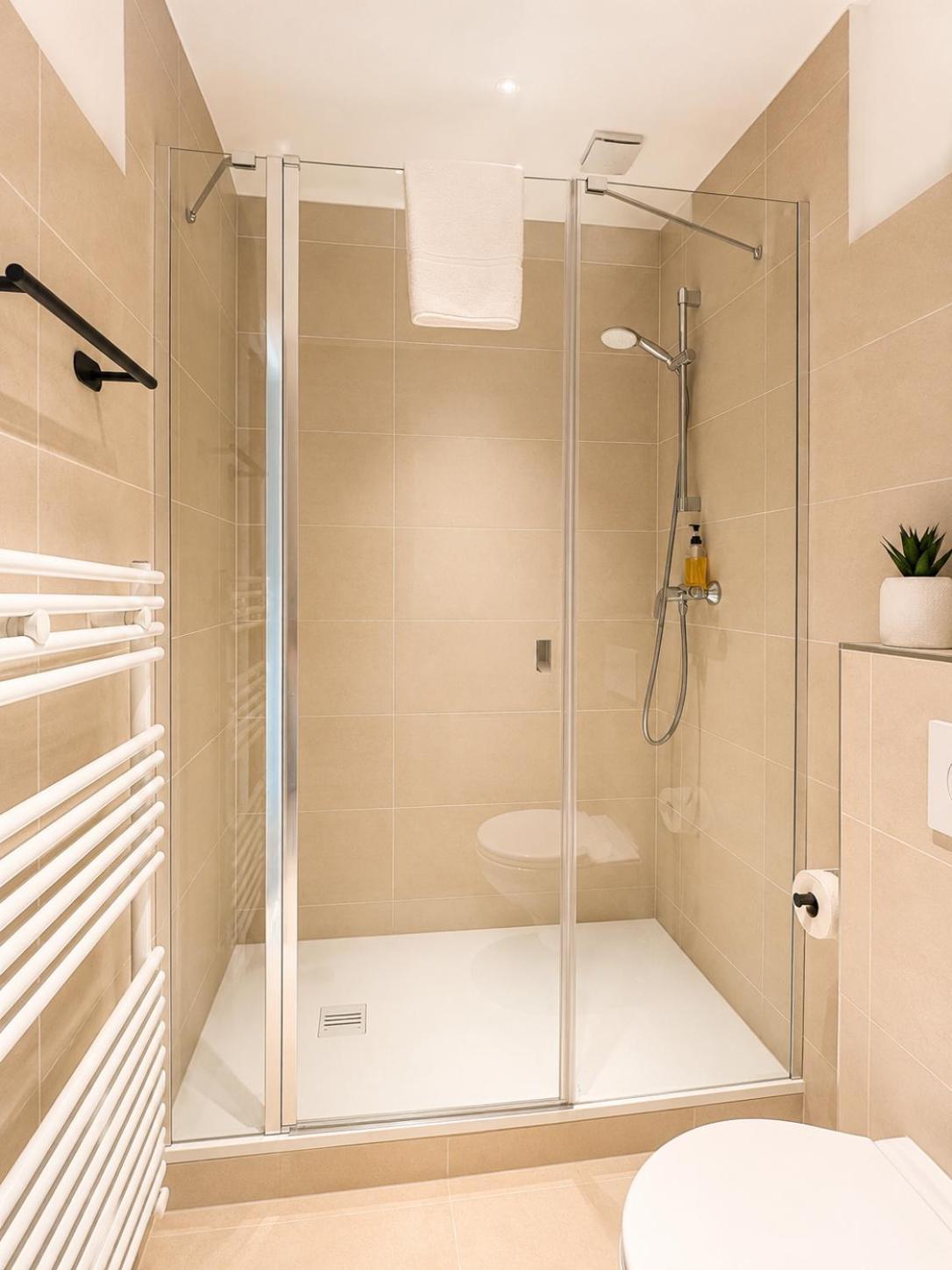 Comfort Double or Twin Room Private Bathroom