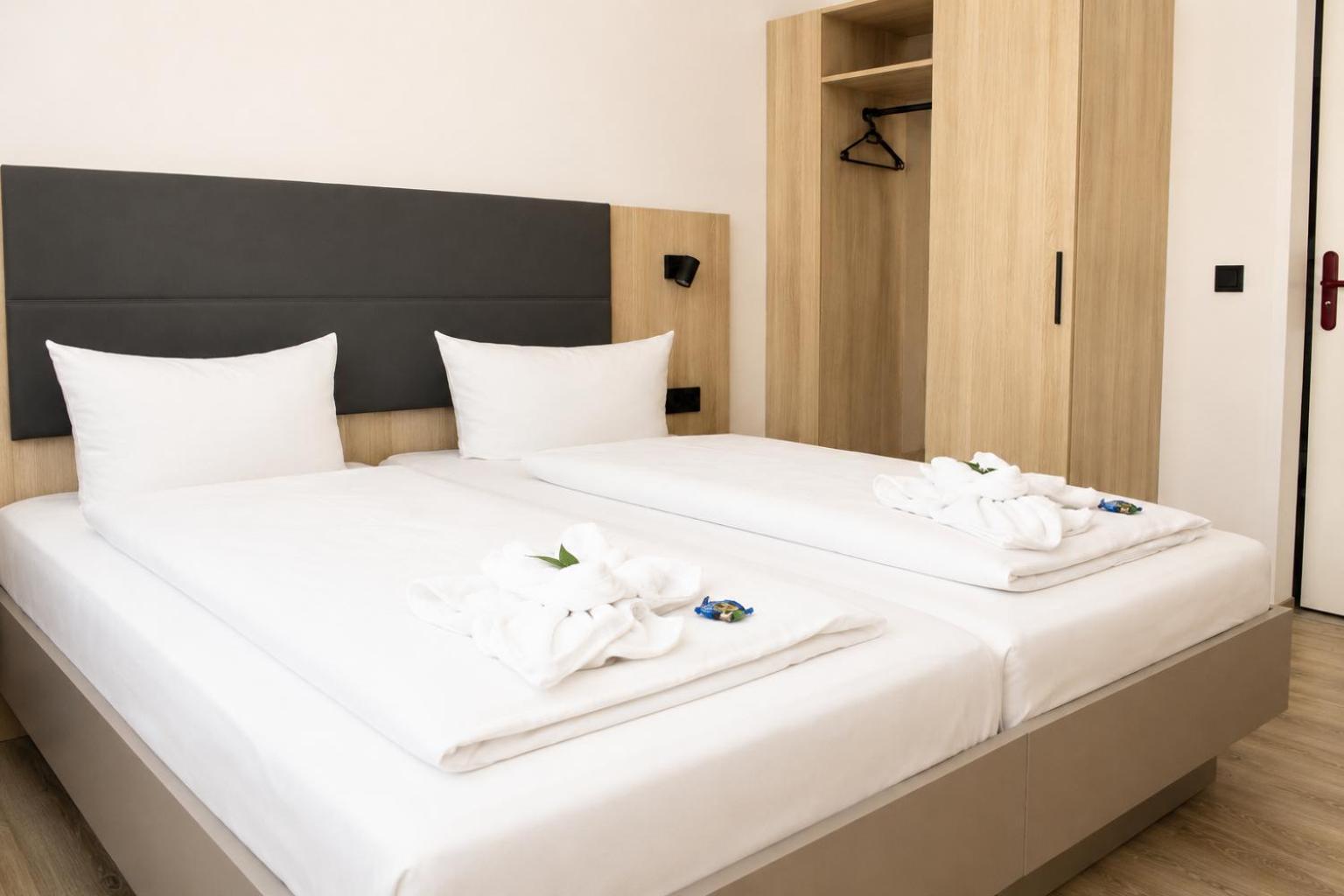 Comfort Double or Twin Room Private Bathroom